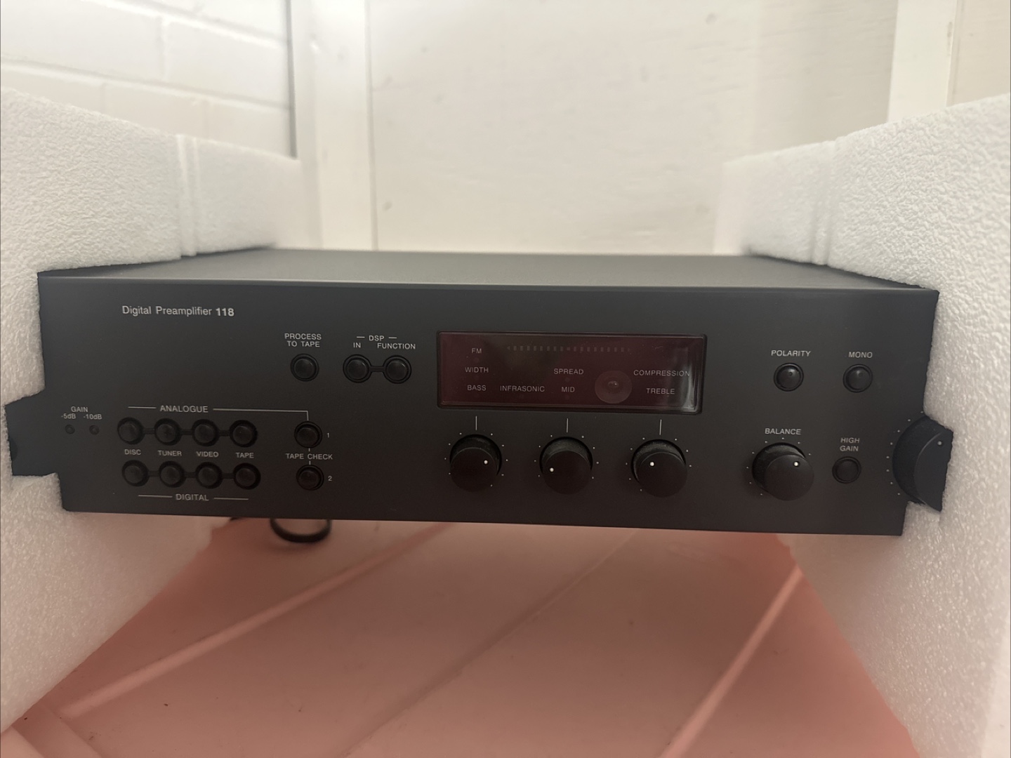 NAD Electronics LTD Model 118 Digital Preamplifier