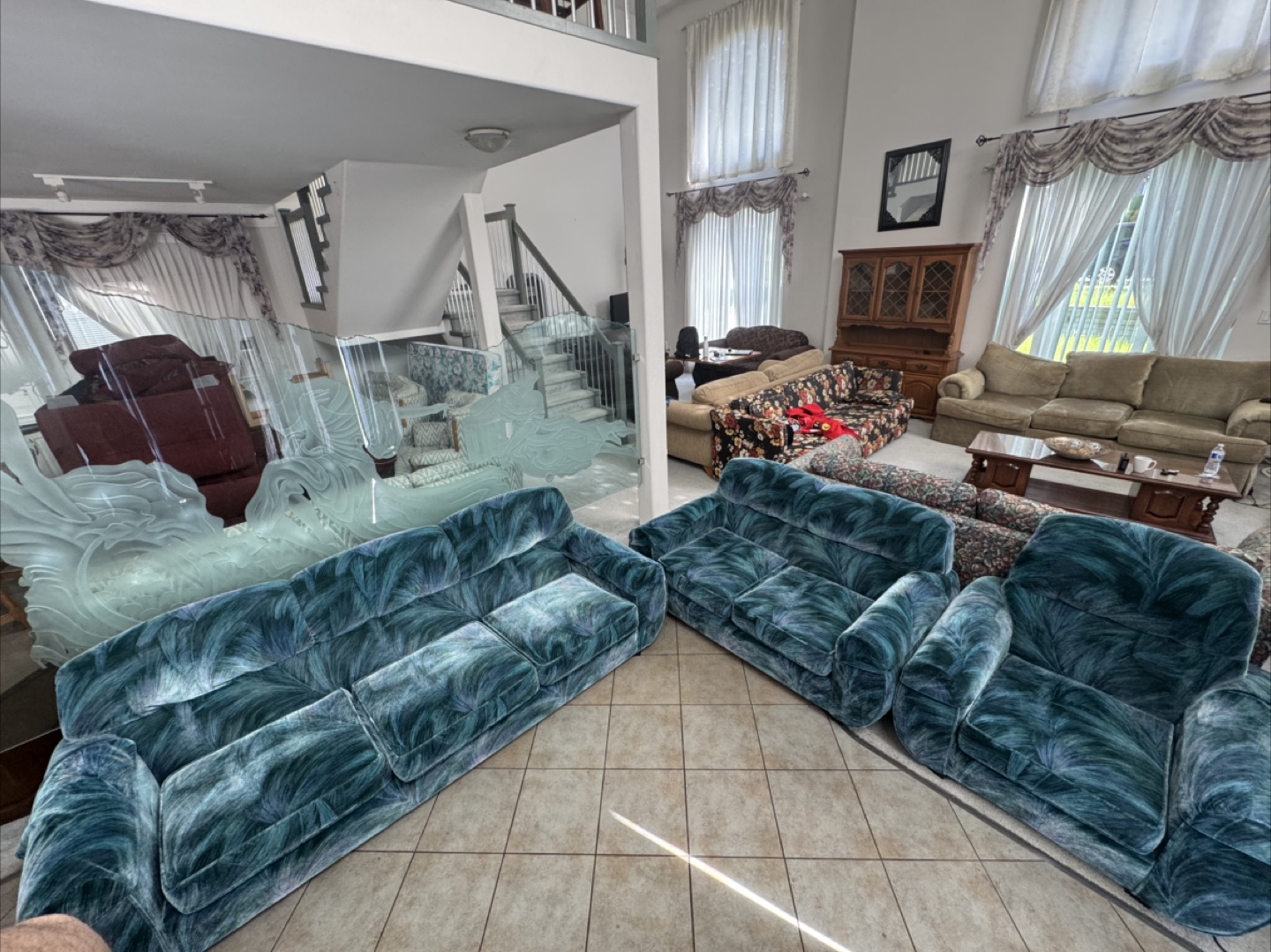 Vintage Teal Velvet Sofa Set