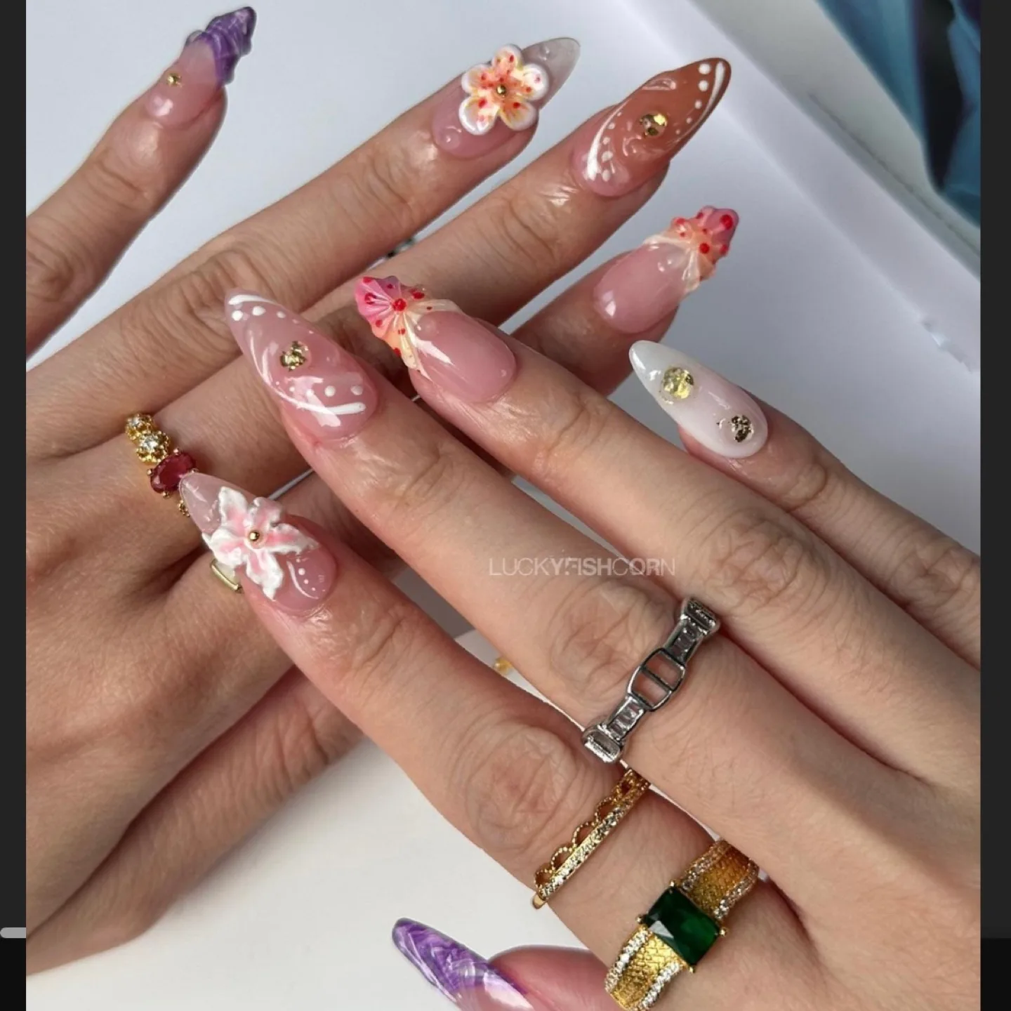 Handmade 3D Flower Press-on Nails (XS) image indicator(2)