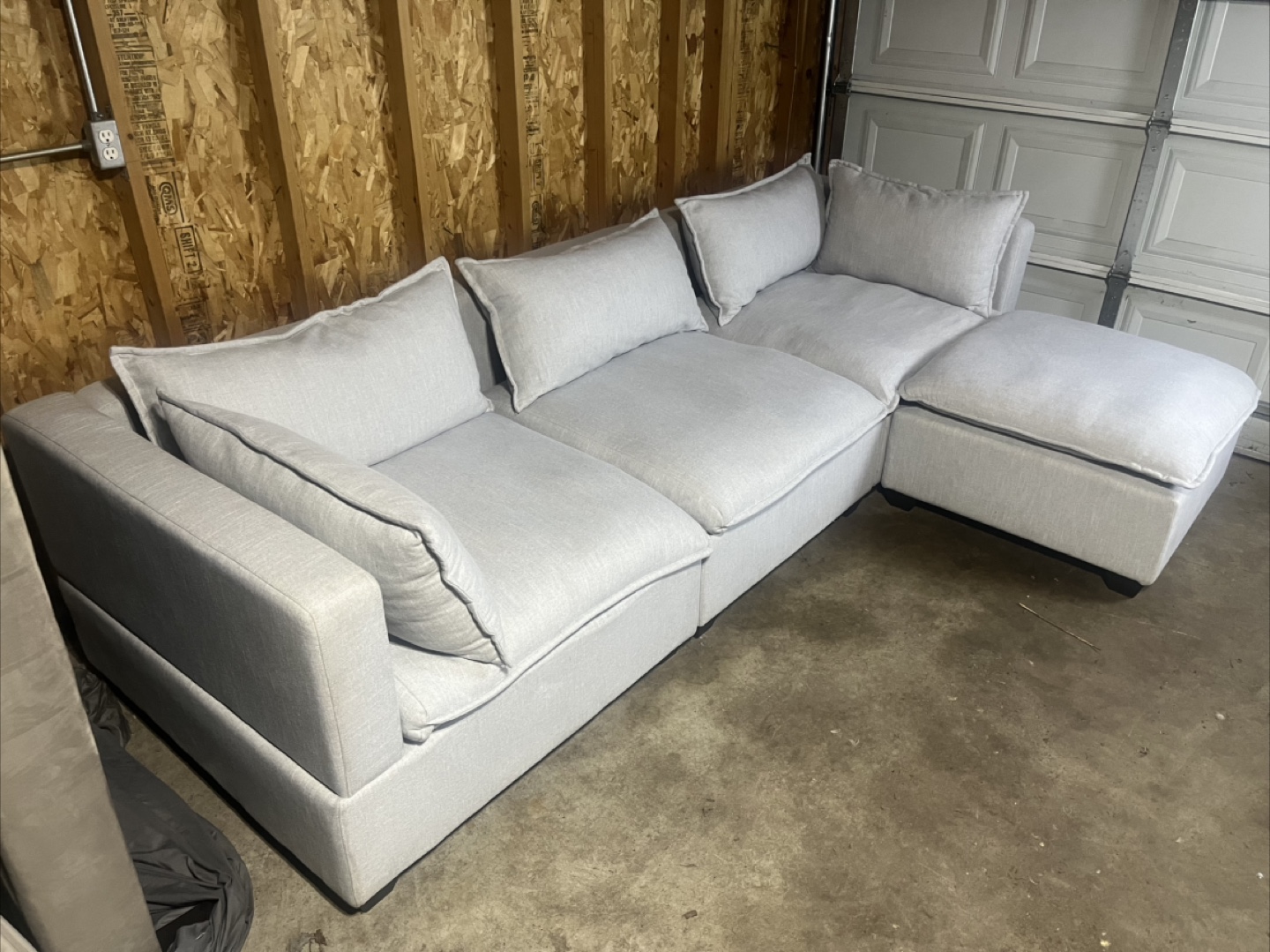 FREE DELIVERY - Light Gray Modular Sectional Sofa - photo 3