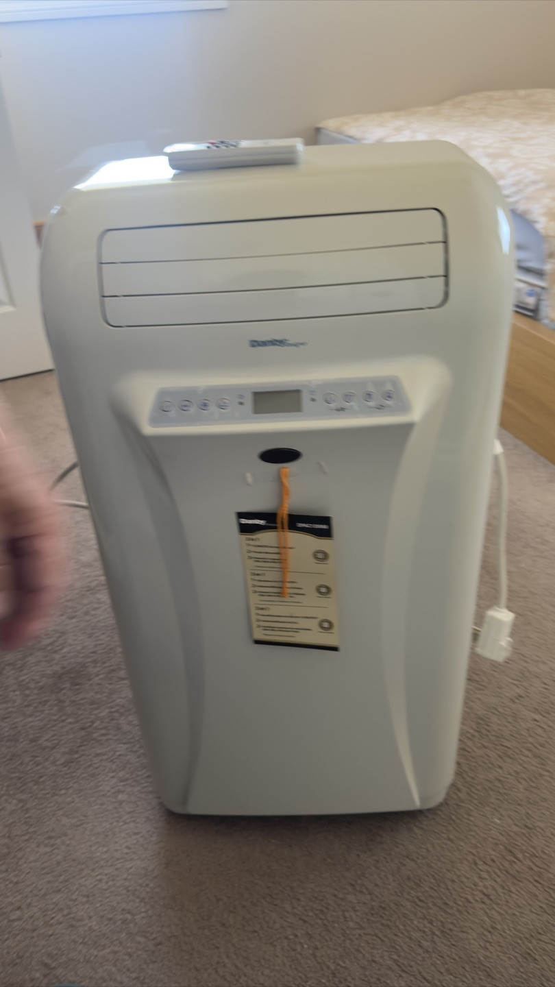 Danby Portable Air Conditioner, Dehumidifier & Fan - photo 4