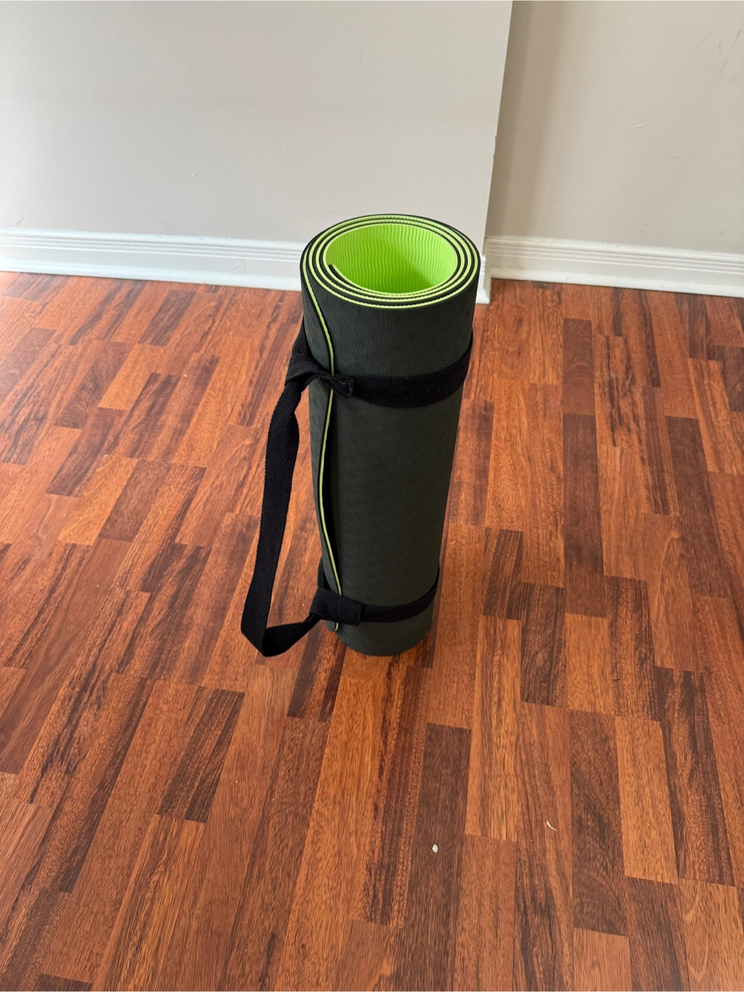 Exercise Yoga Mat - Green and Black