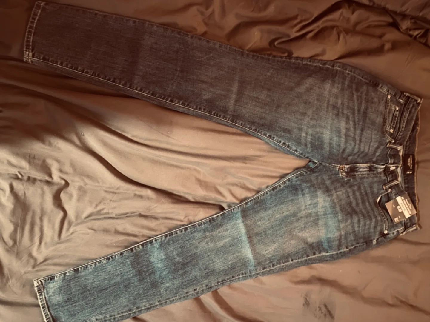 Abercrombie & Fitch Athletic Slim Jeans - Size 36x34 image indicator(6)