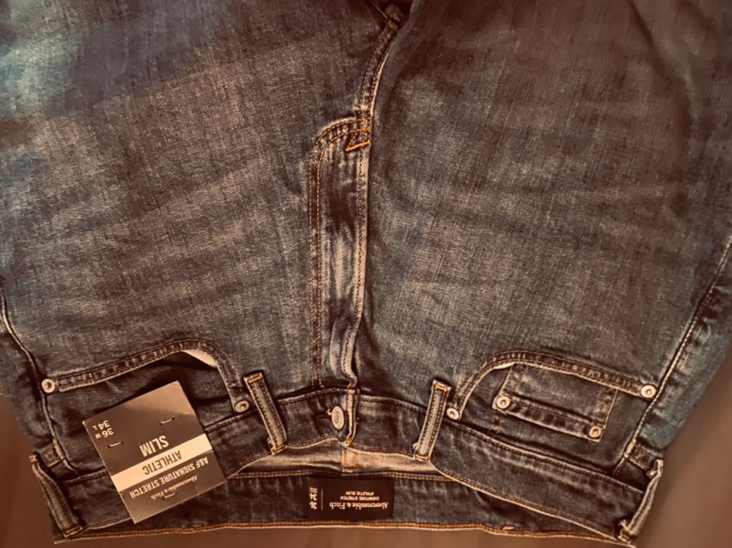 Abercrombie & Fitch Athletic Slim Jeans - Size 36x34 image indicator(3)