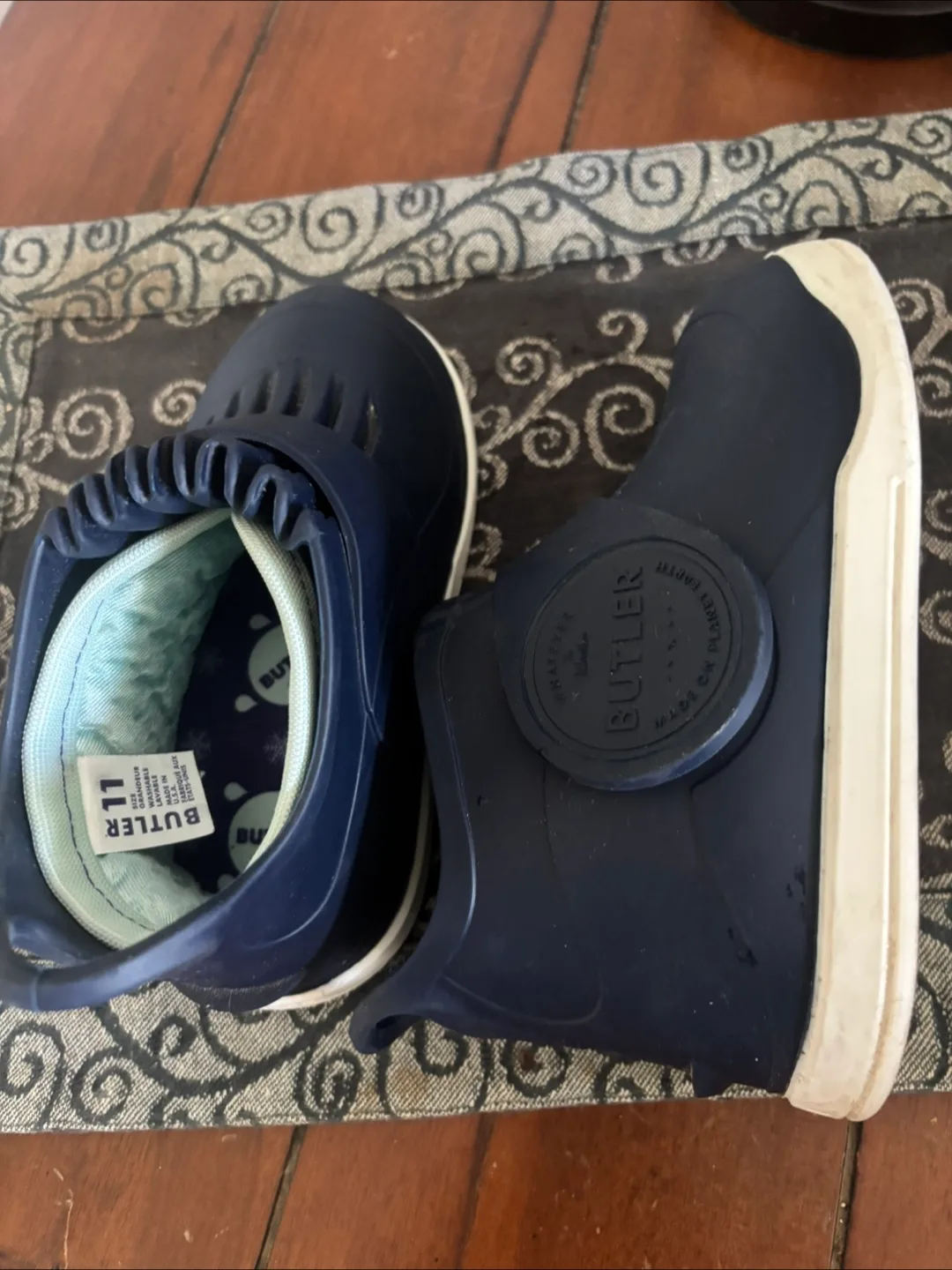 Butler rain Booties Size 11 image indicator(7)