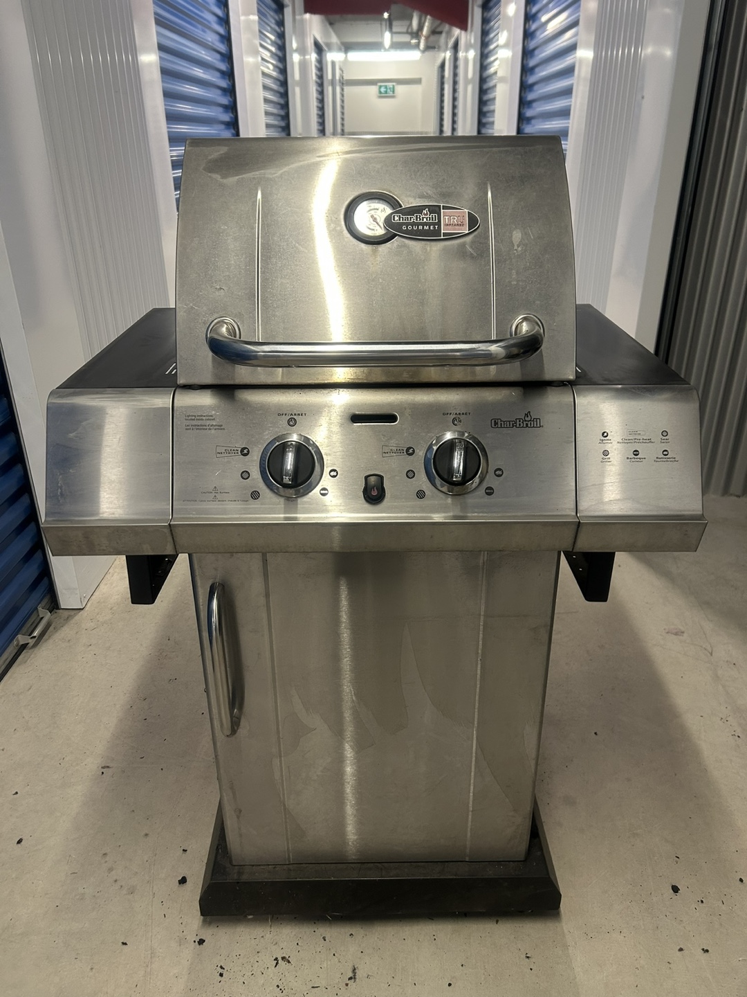 Broil King gourmet 2 burner BBQ