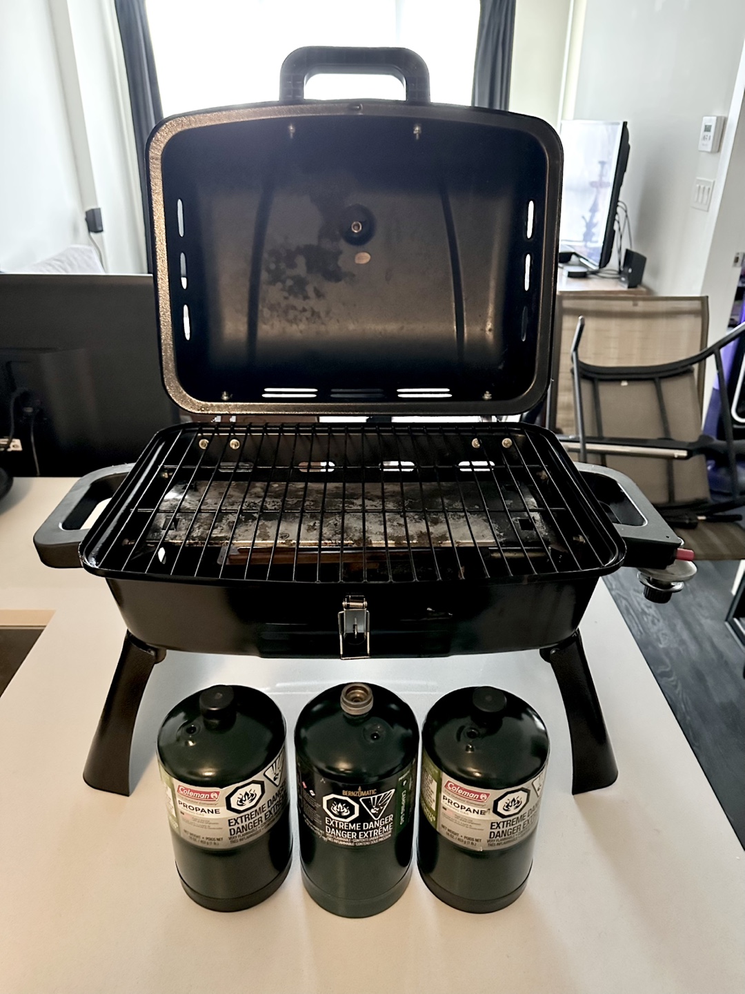 Portable Propane BBQ Grill with 3 Propane Tanks - photo 2