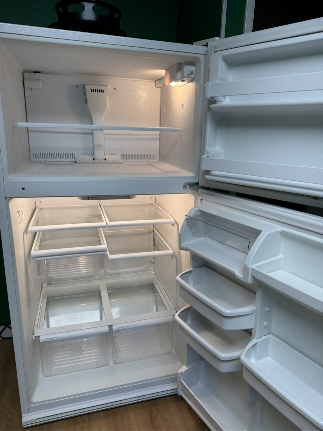 White Frigidaire Top Freezer Refrigerator - photo 2