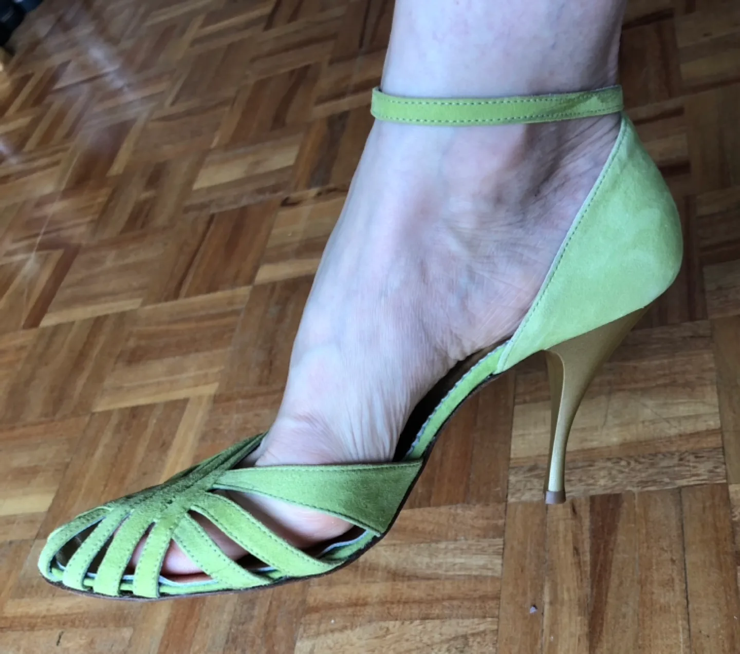Napoleoni 🇮🇹 Green Suede Ankle Strap Heels Sz 39 image indicator(2)