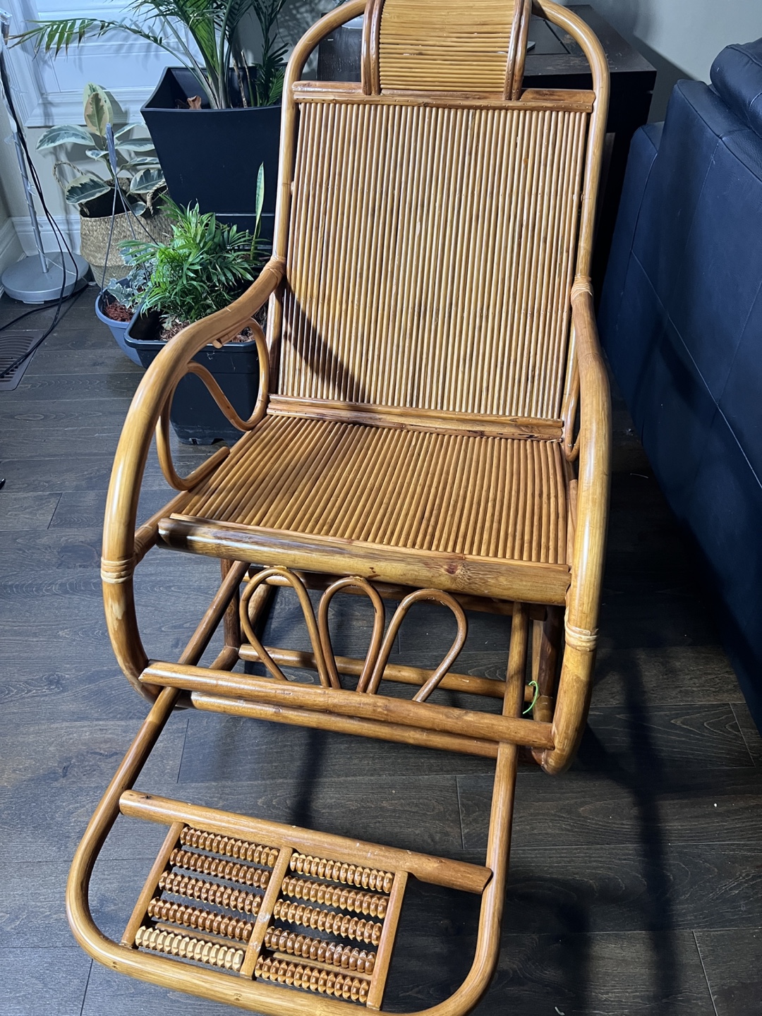 Rattan Rocker Recliner with Footrest - photo 3