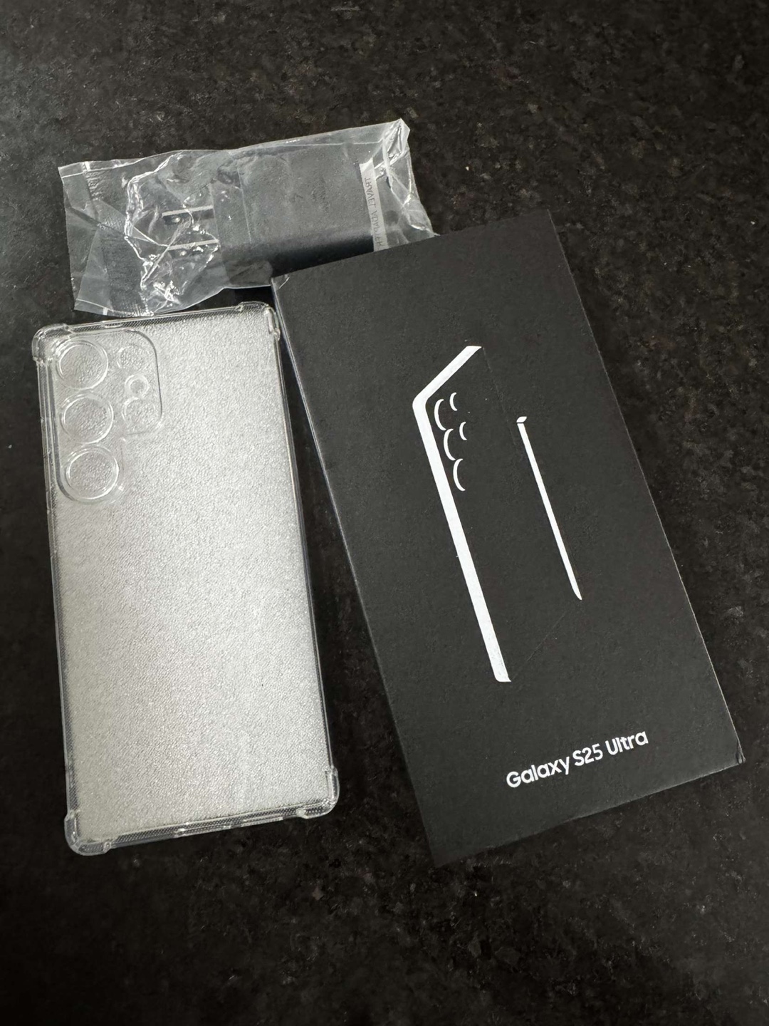 Samsung Galaxy S25 Ultra 1TB - Titanium Black - Brand New in Box - photo 3