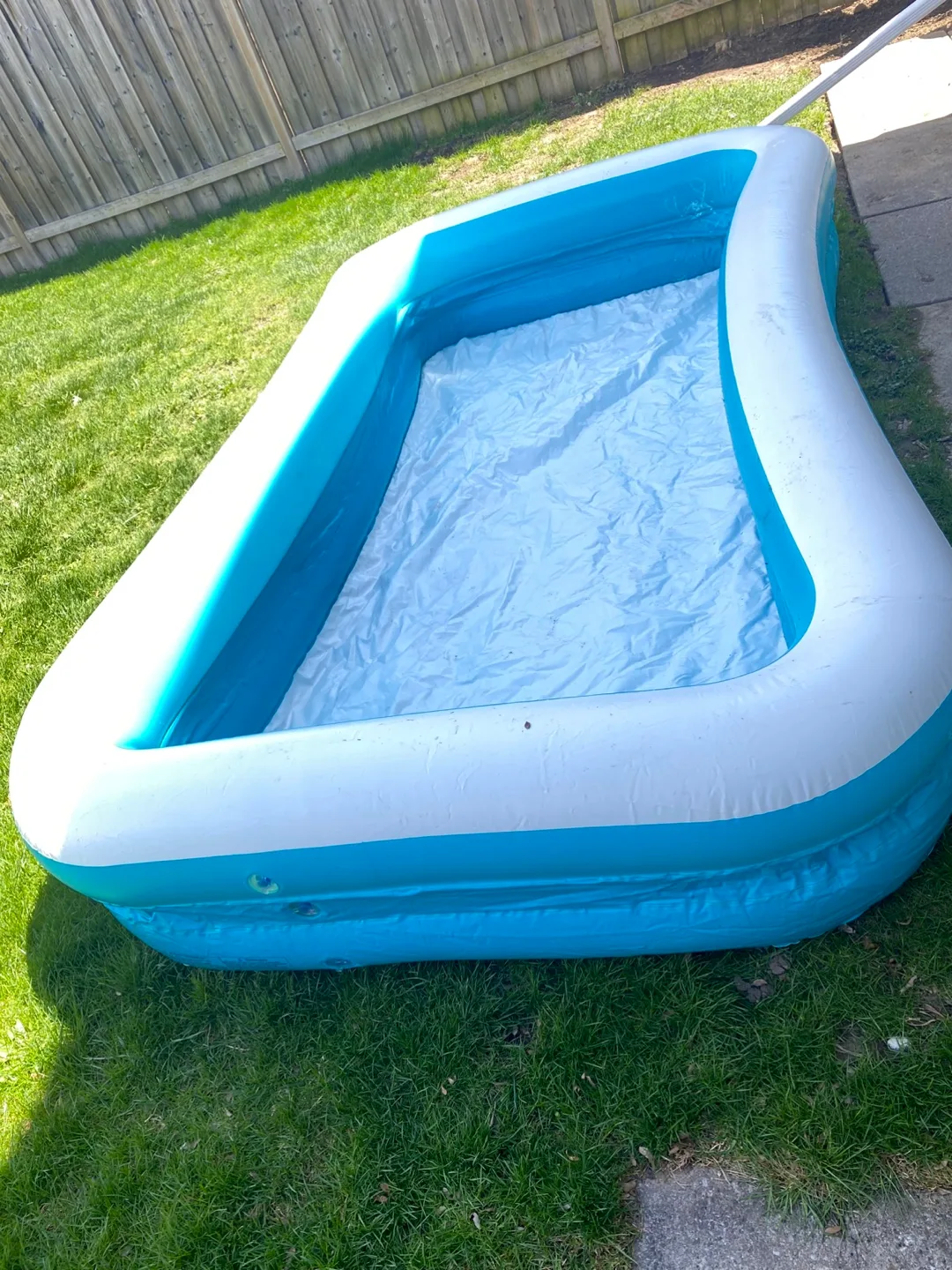 Inflatable Kiddie Pool image indicator(2)