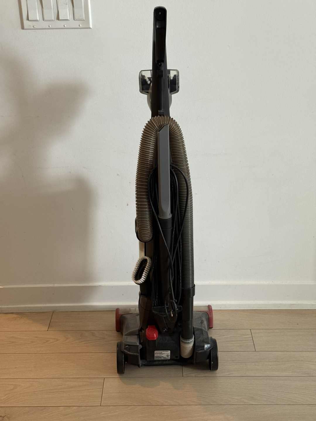 Used Bissell CleanView Vacuum Cleaner