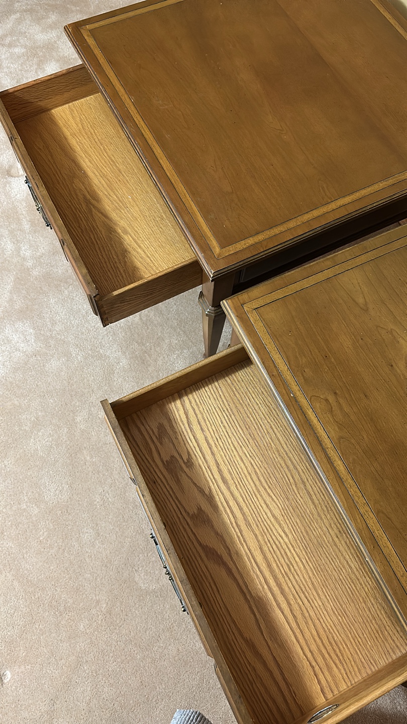 Pair of Brandt Vintage End Tables - photo 4