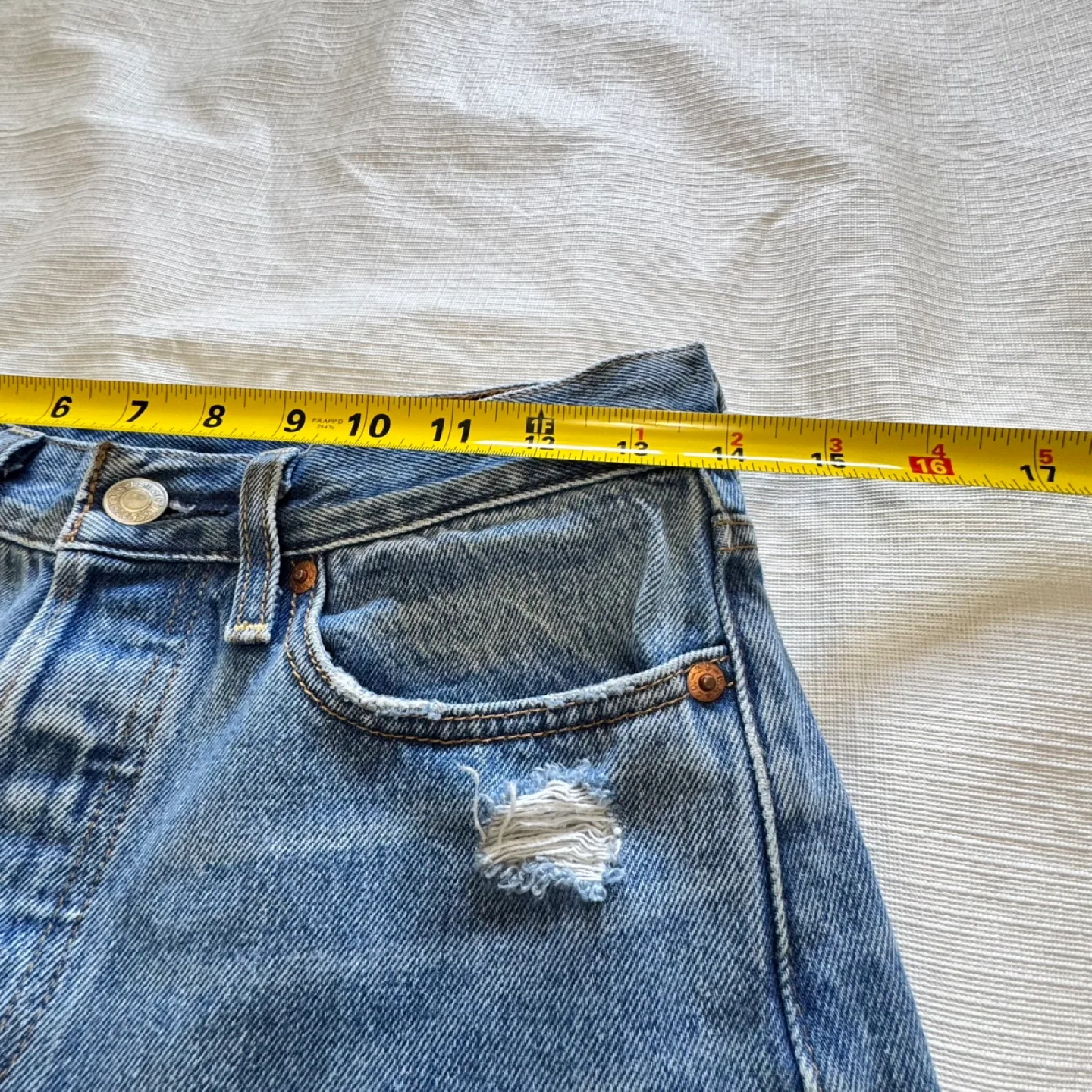 Levis jeans 27 image indicator(8)