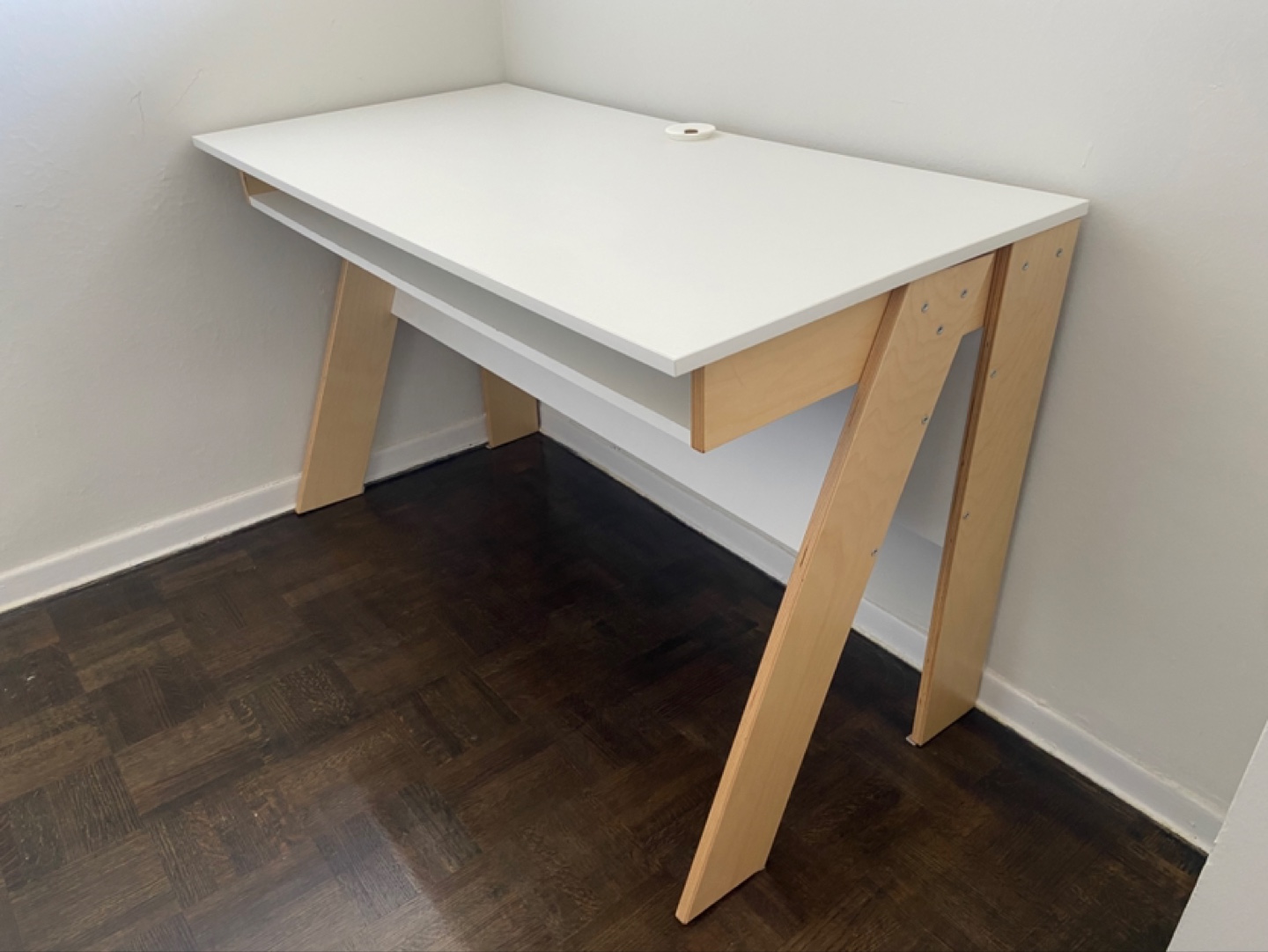 Beautiful white and birch desk - photo 5