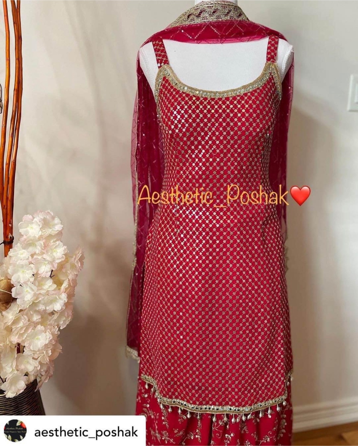 Gorgeous Gold Embroidered sharara suit - photo 2