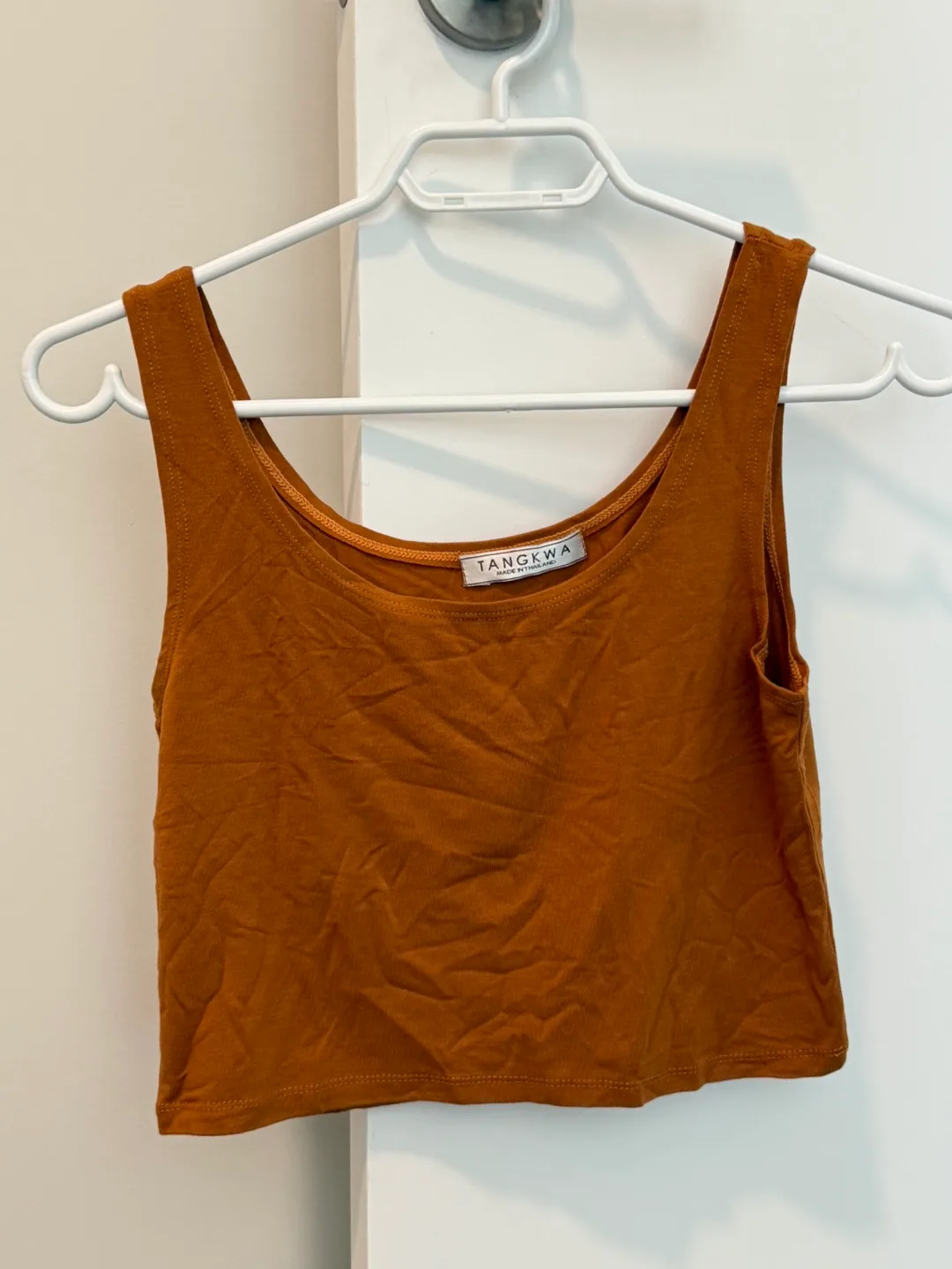 Brown cropped tank top thumbnail