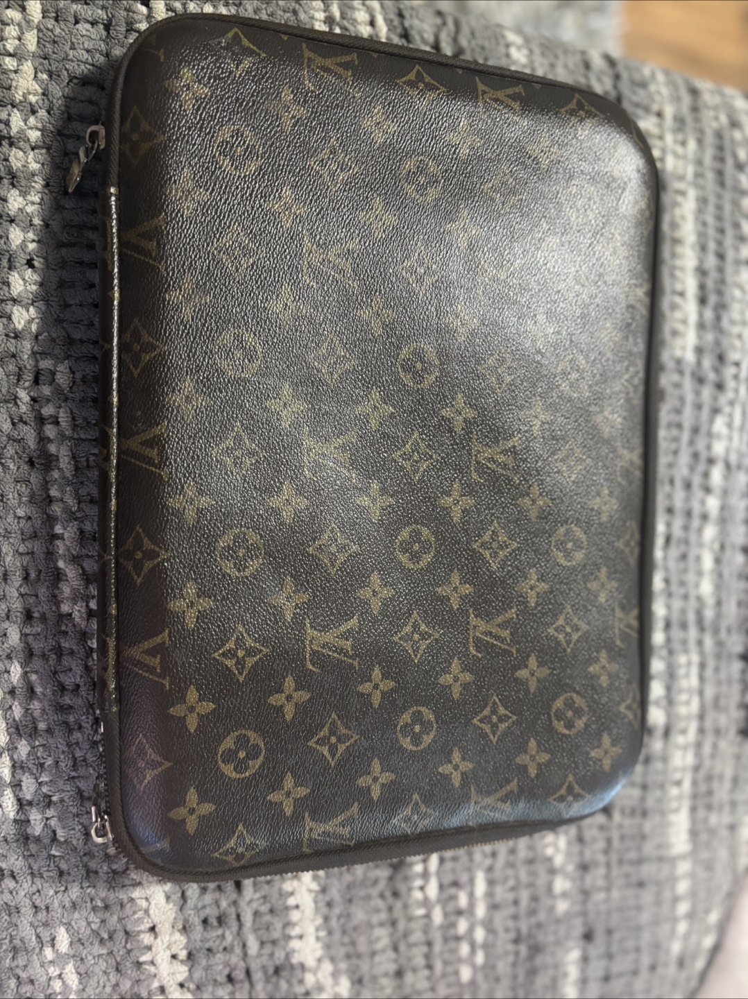 Authentic Vintage Louis Vuitton Laptop Bag - photo 2