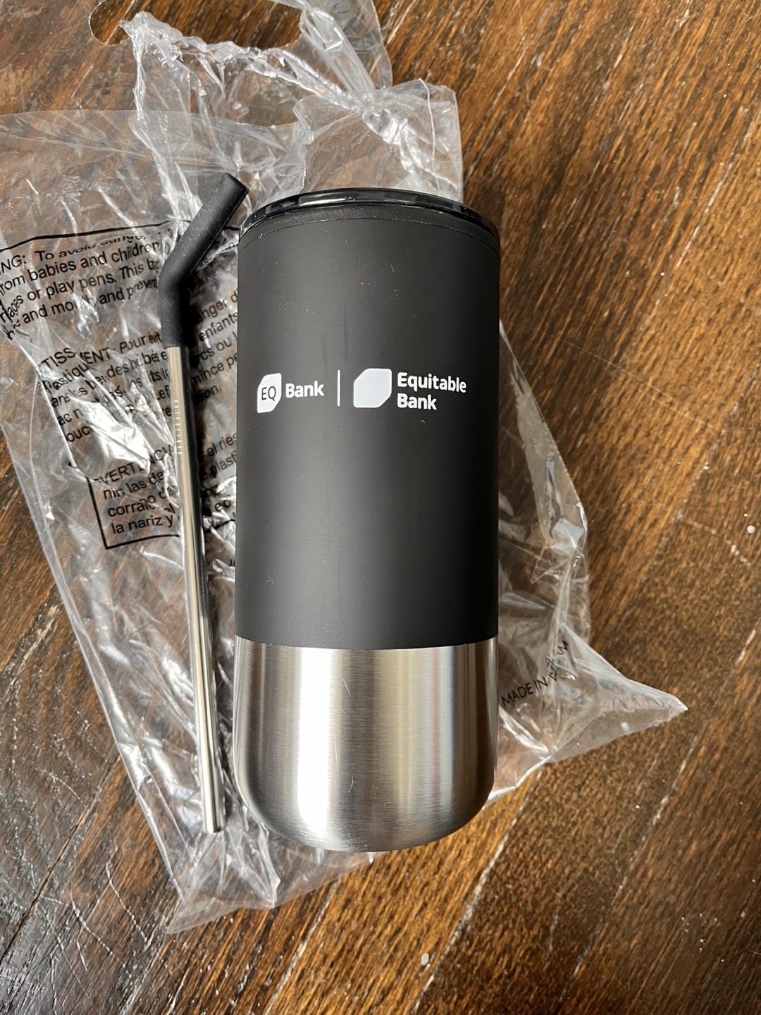 tumbler with straw