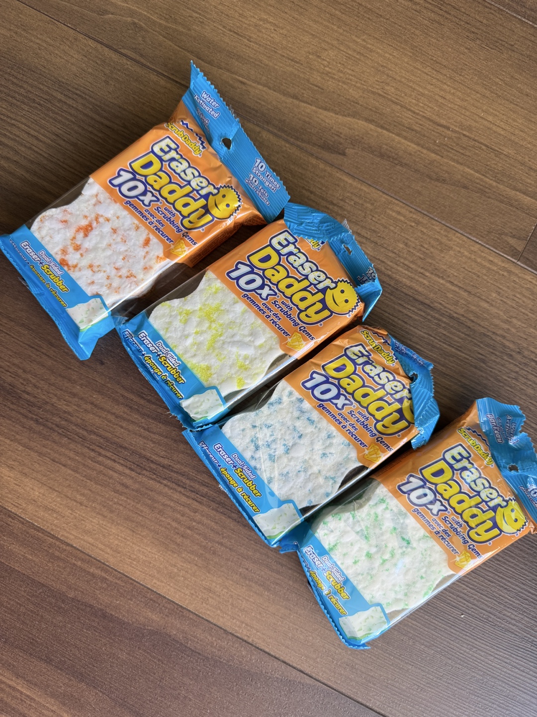4 Scrub Daddy eraser
