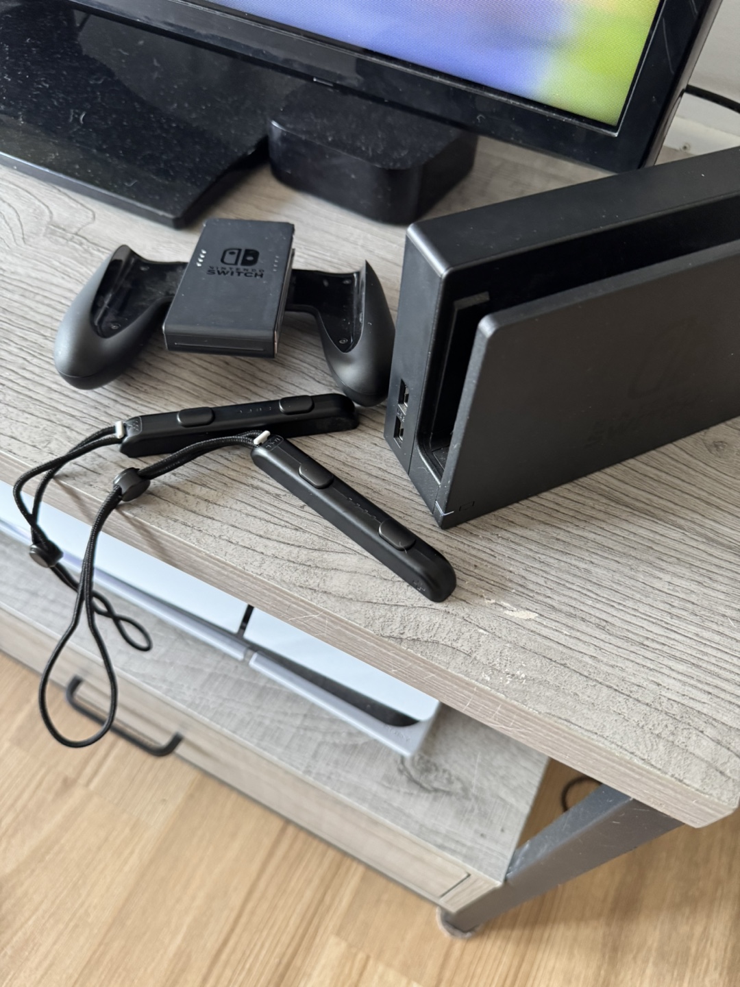Nintendo Switch - photo 4