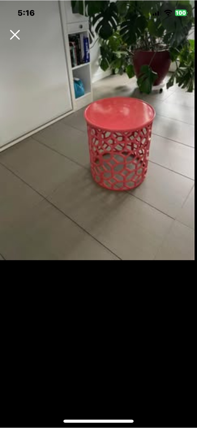 Coral Pink Metal Side Table - photo 3