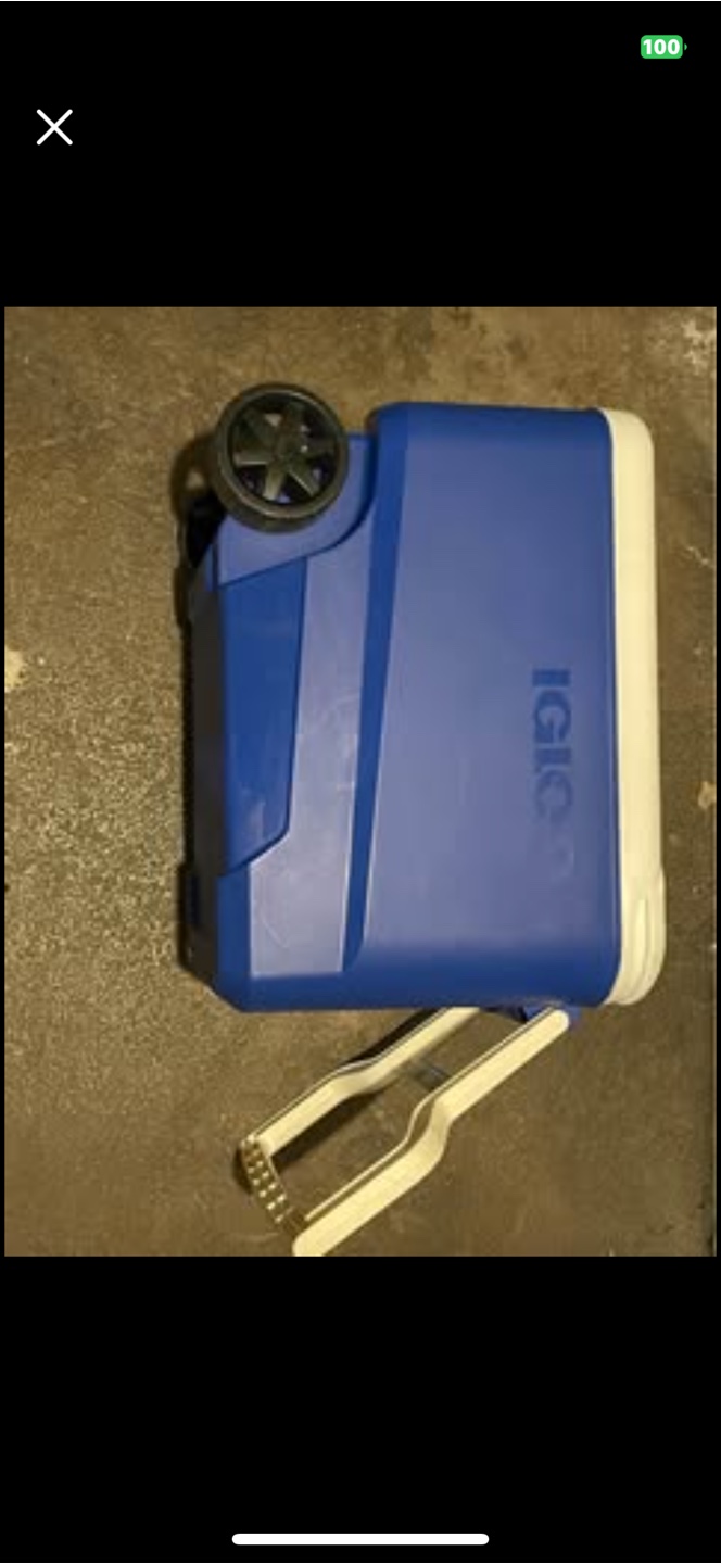 Igloo Rolling Cooler - photo 3