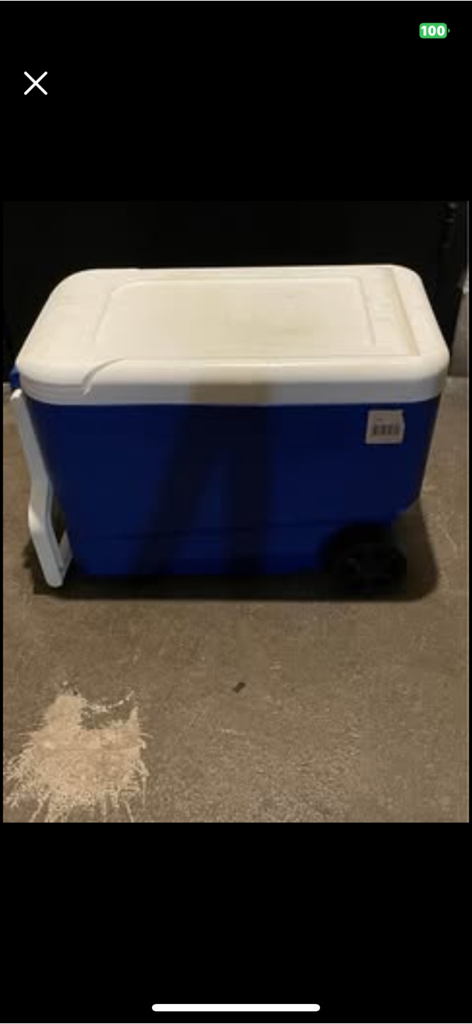 Igloo Rolling Cooler - photo 4