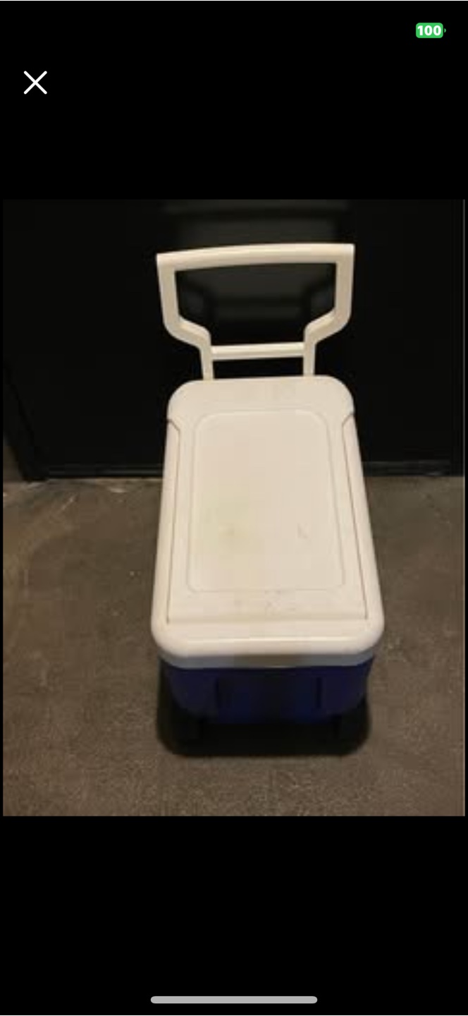 Igloo Rolling Cooler