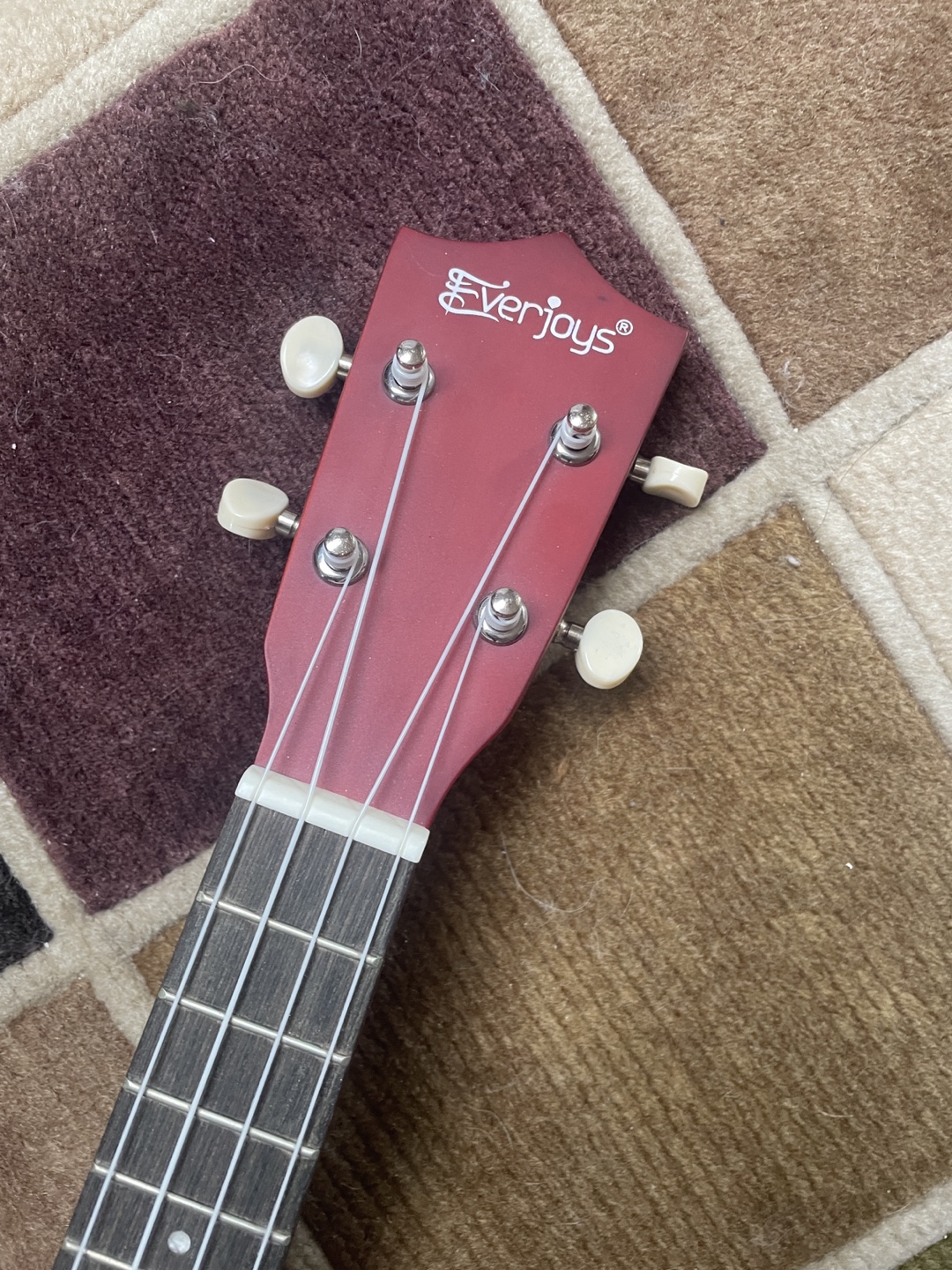Ukulele with Case and Strap - photo 5