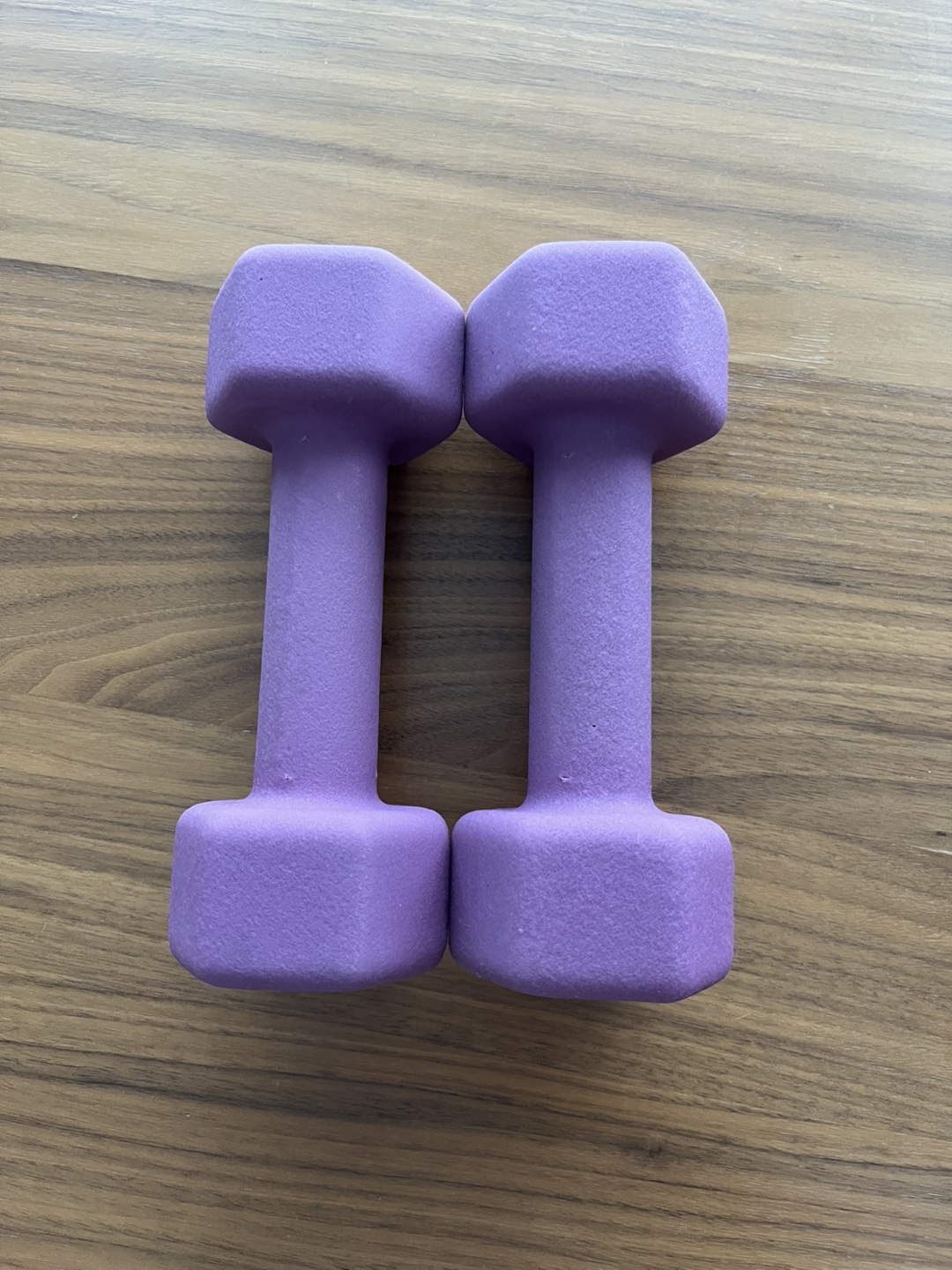 Pair of 5lb Purple Neoprene Dumbbells - photo 2