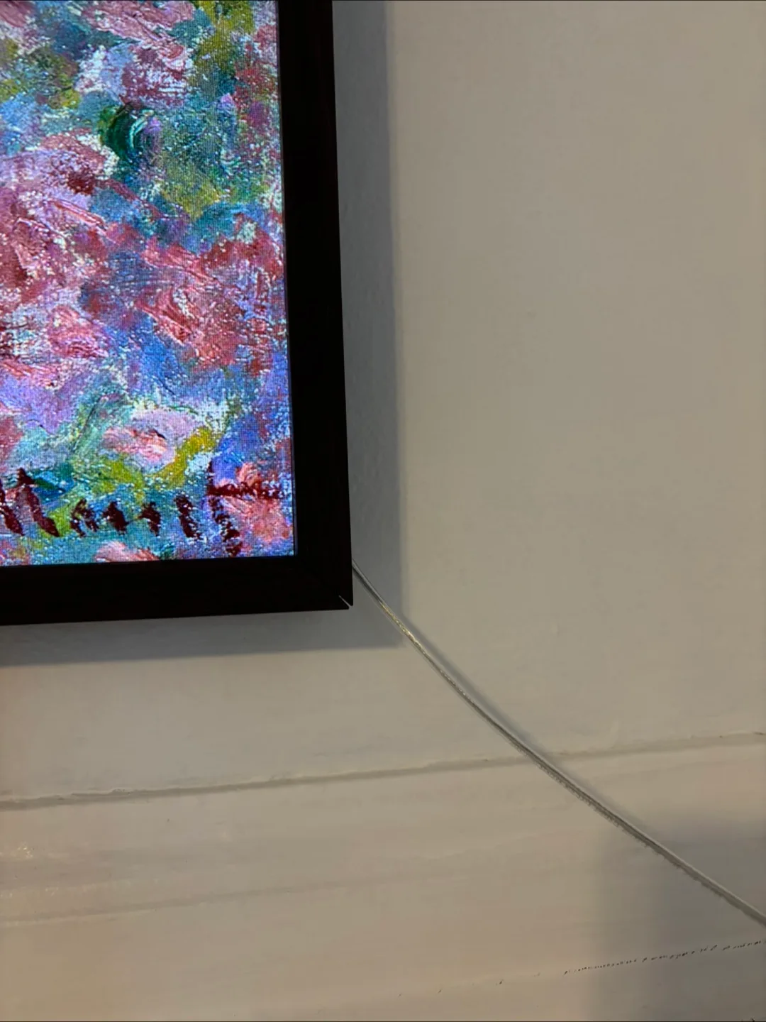 Samsung Frame TV 55” (2024) + Wall Mount – Excellent Condition image indicator(4)