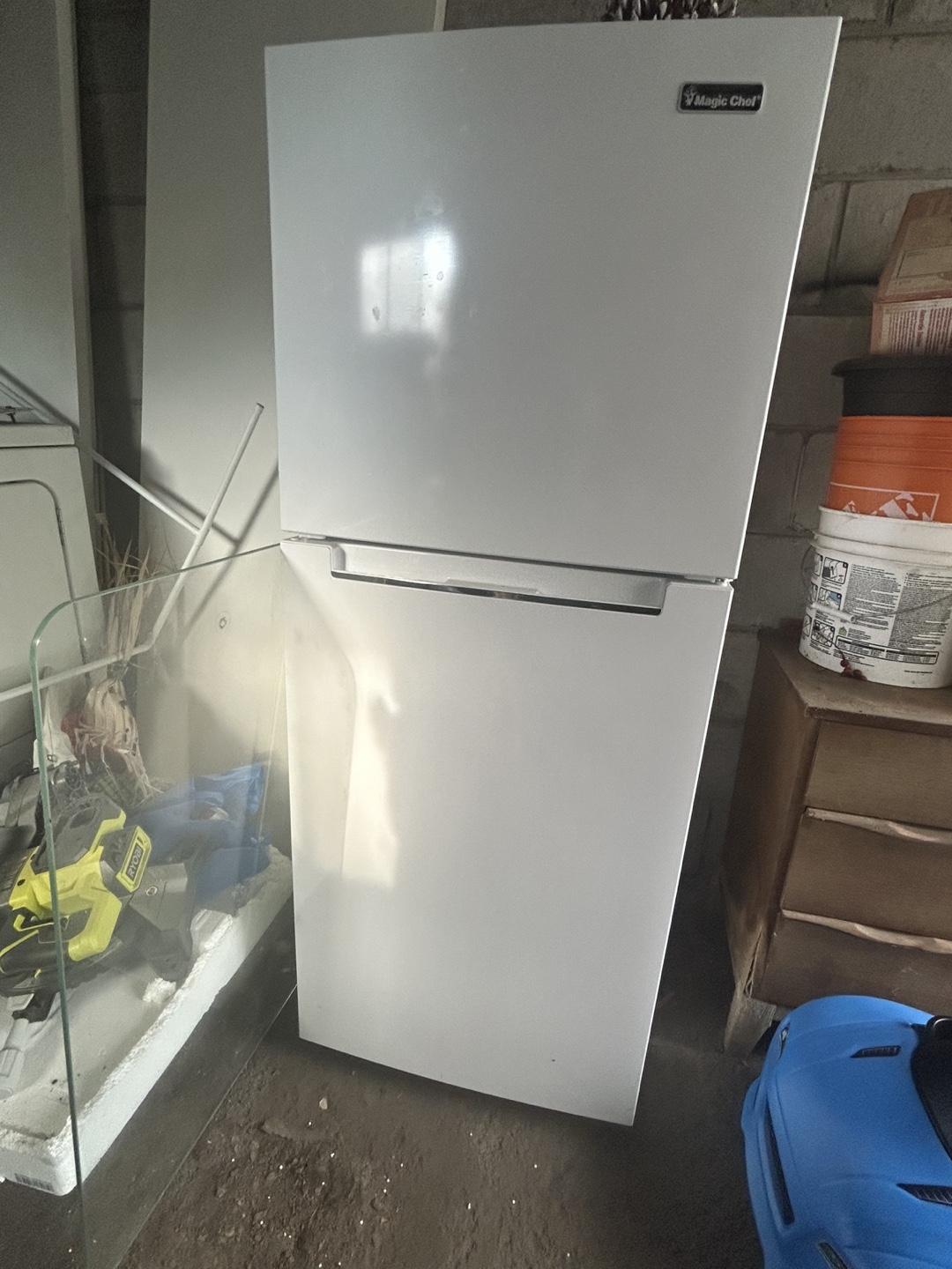 Magic Chef Top Freezer Refrigerator