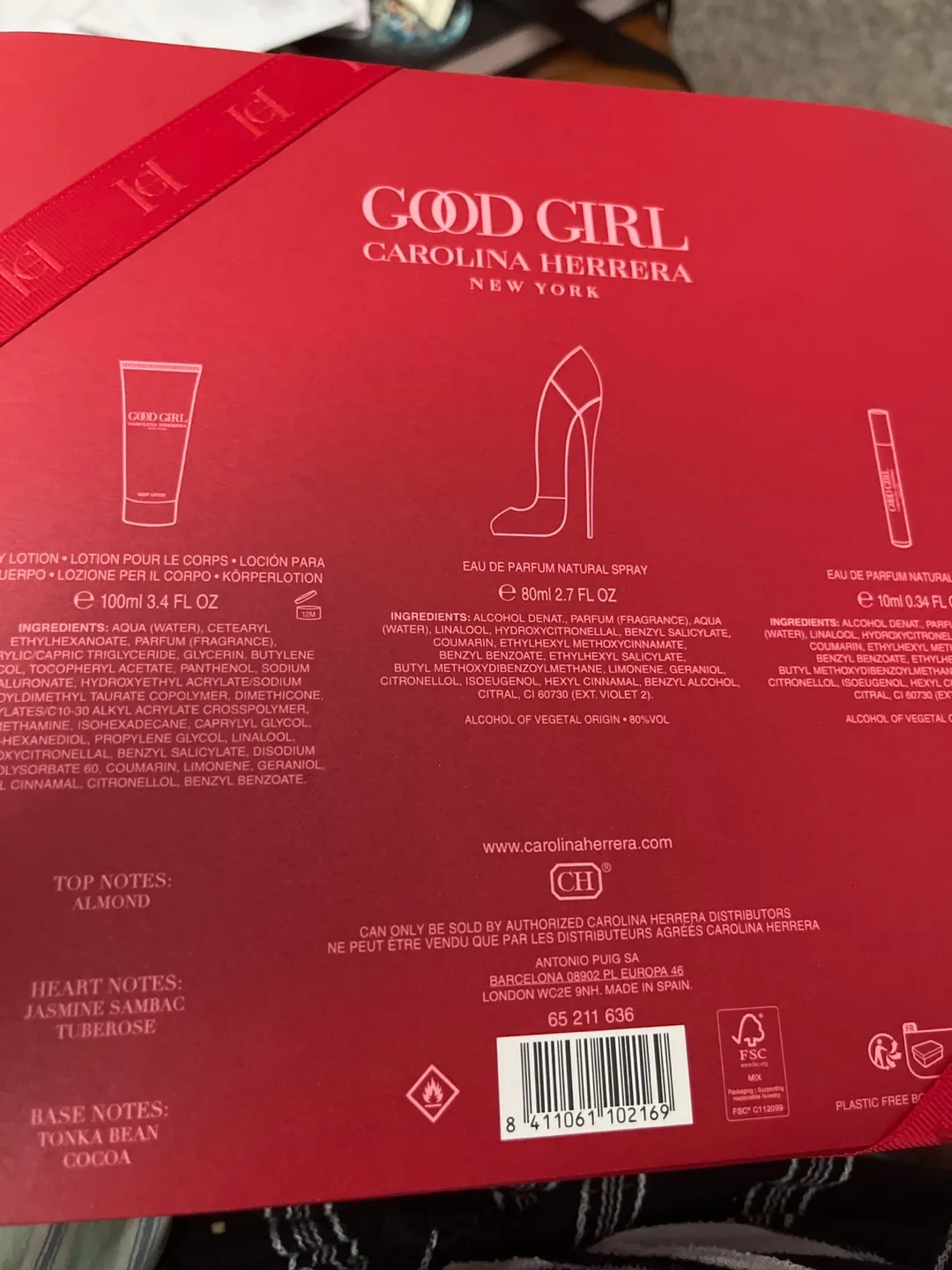 Carolina Herrera Good Girl Eau de Parfum 3-Piece Gift Set image indicator(4)