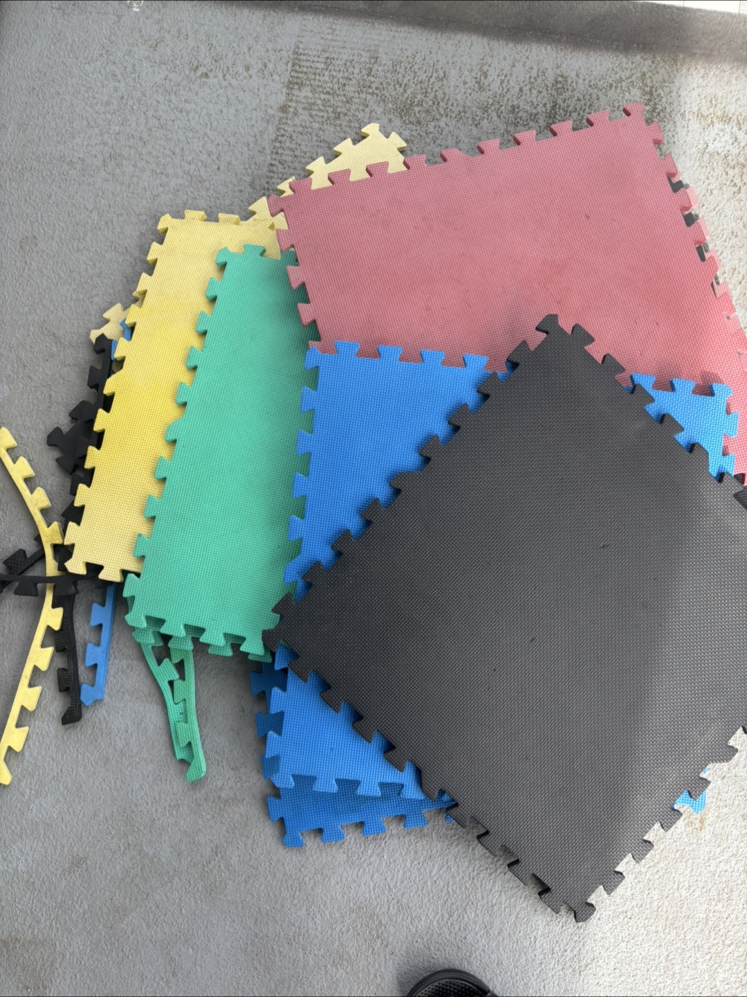 Multicoloured Interlocking Foam Floor Mats - photo 2
