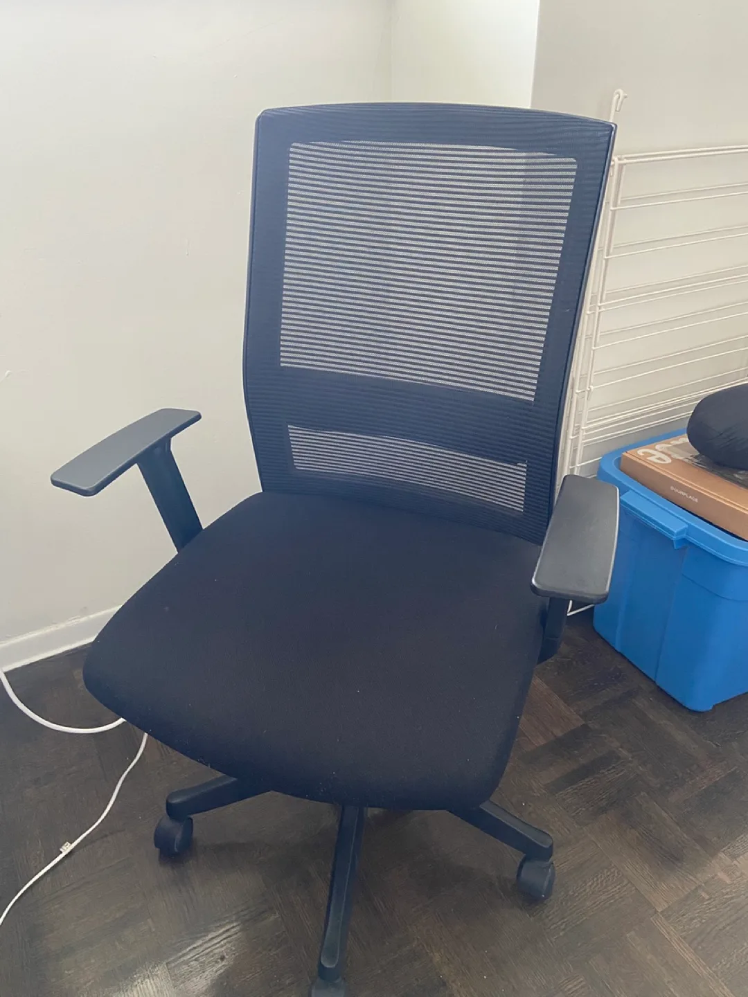 EffyDesk Office Chair thumbnail