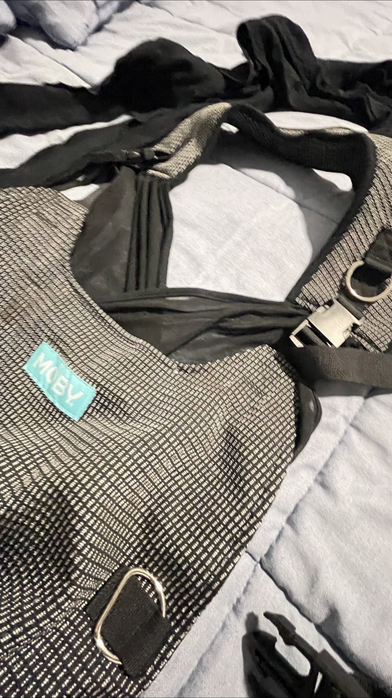 Moby Wrap Baby Carrier - photo 2