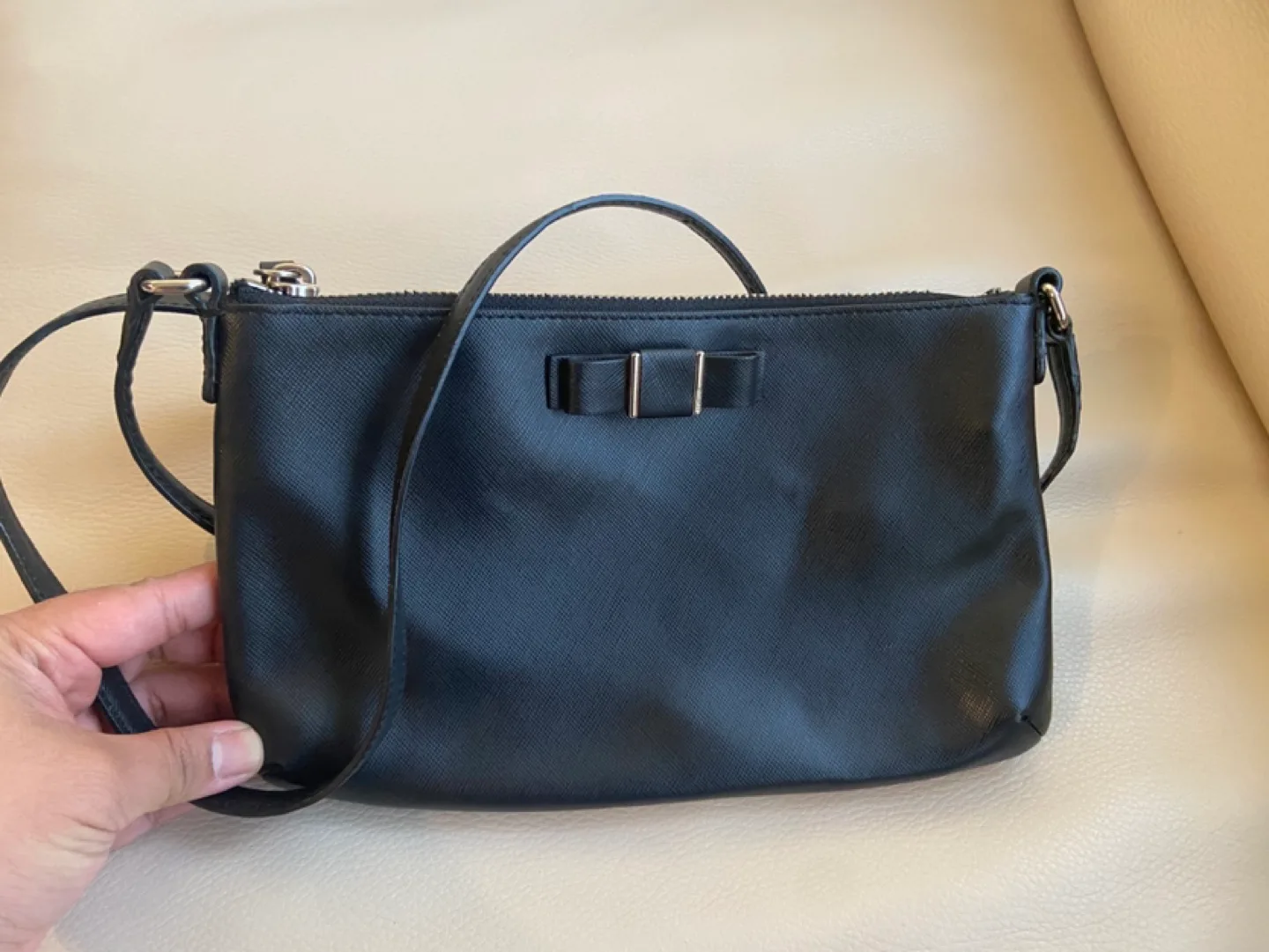 Coach Leather Black  Crossbody Bag image indicator(3)