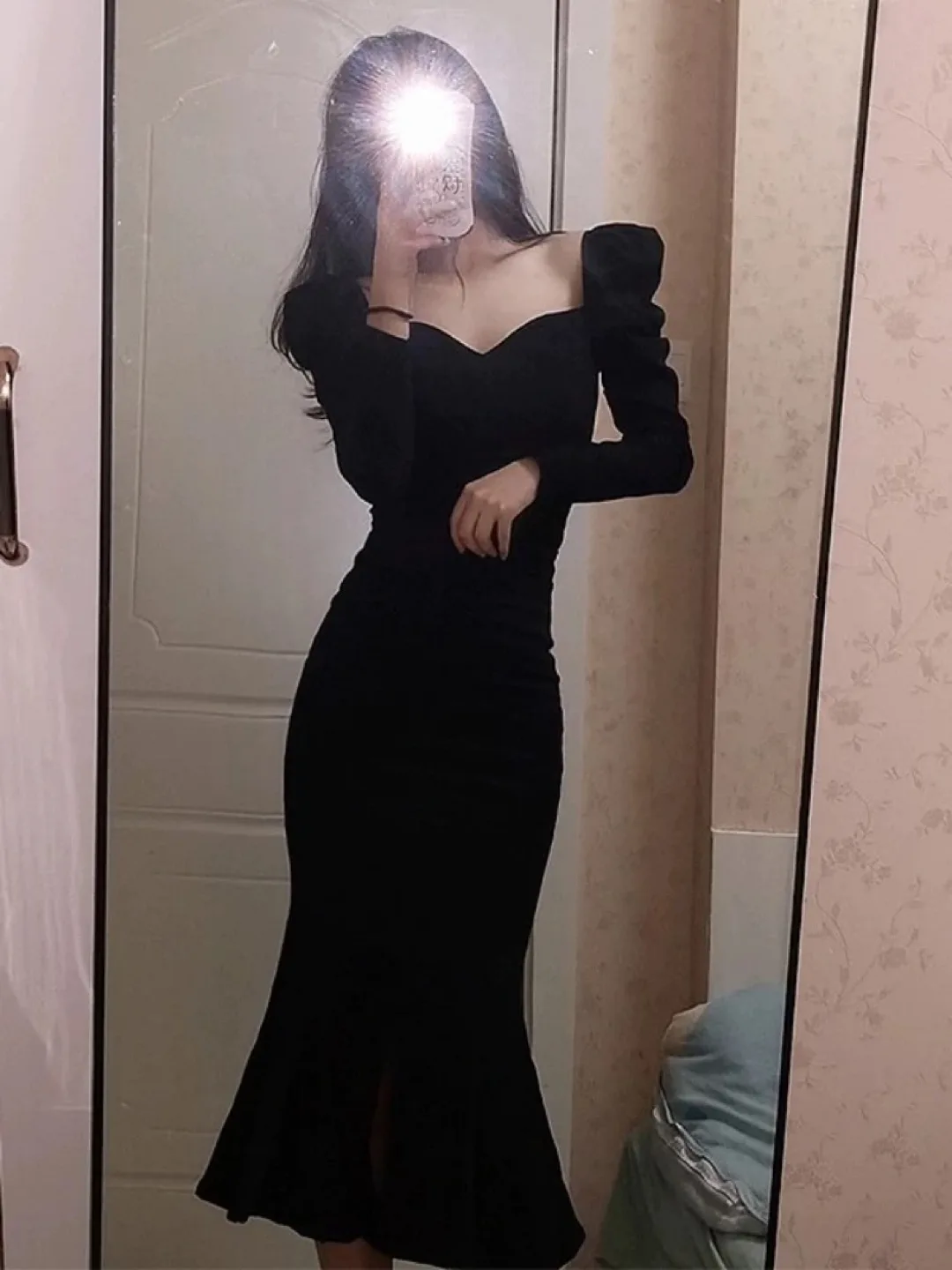 Elegant Black Formal Dresses - Various Styles thumbnail