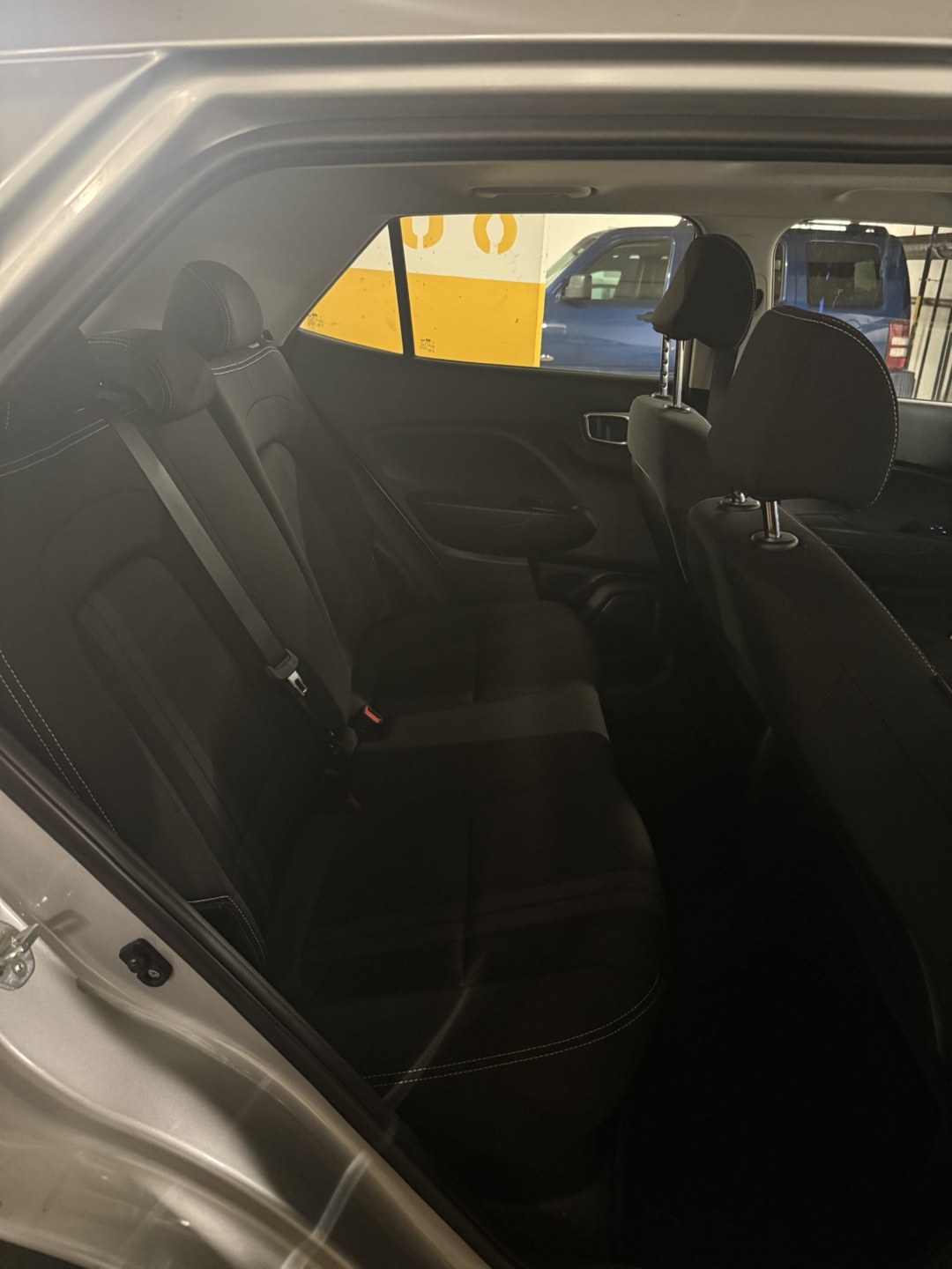2021 Hyundai Venue - Excellent Condition - photo 4