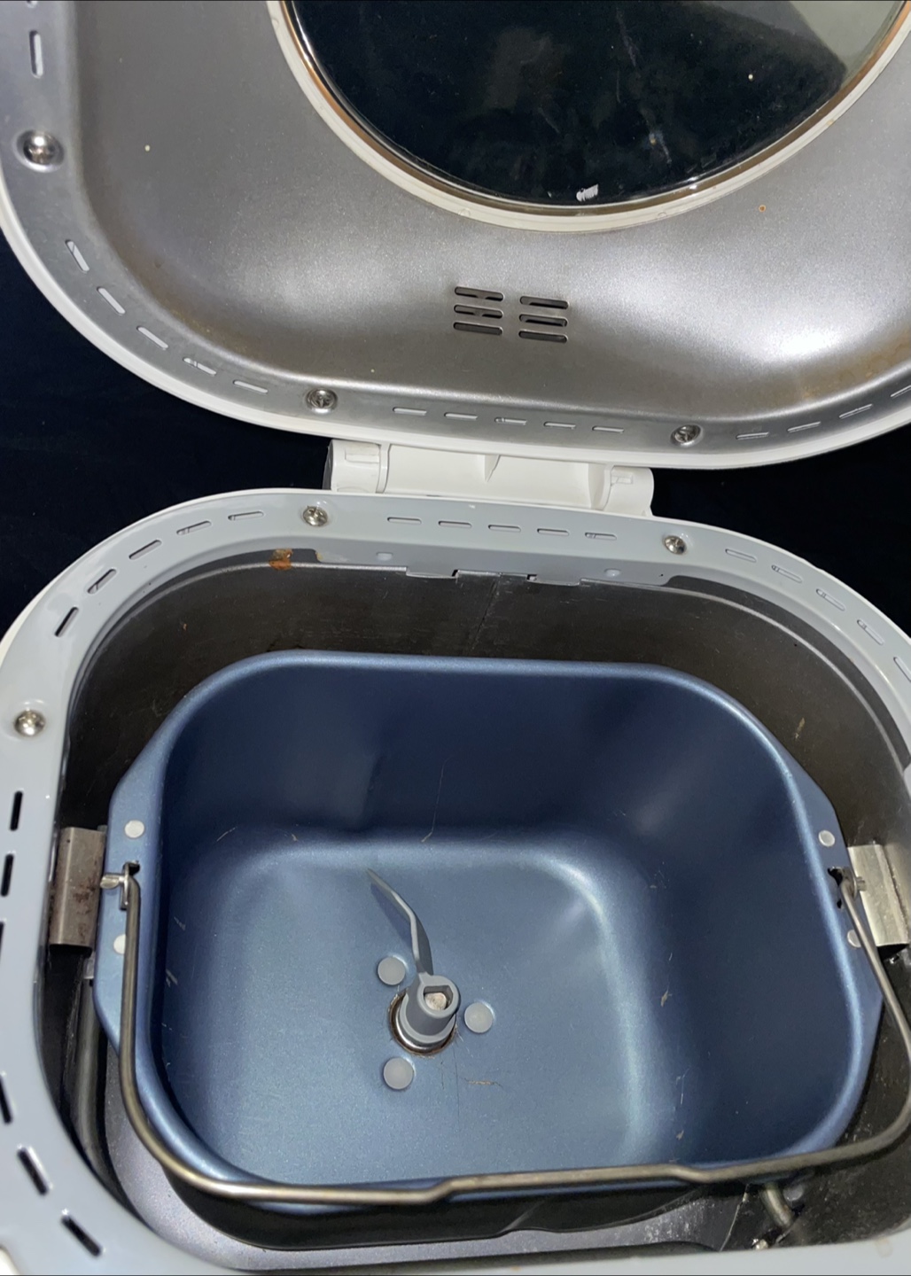 Toastmaster Bread Maker TBR15CAN - photo 2