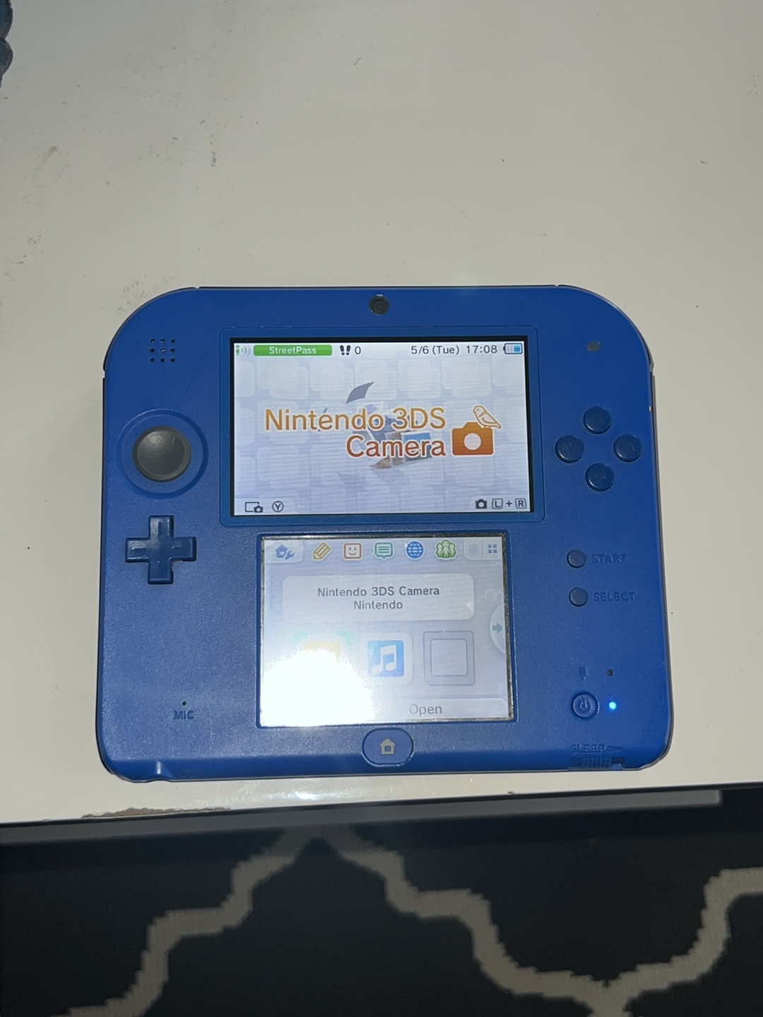 Nintendo 2DS
