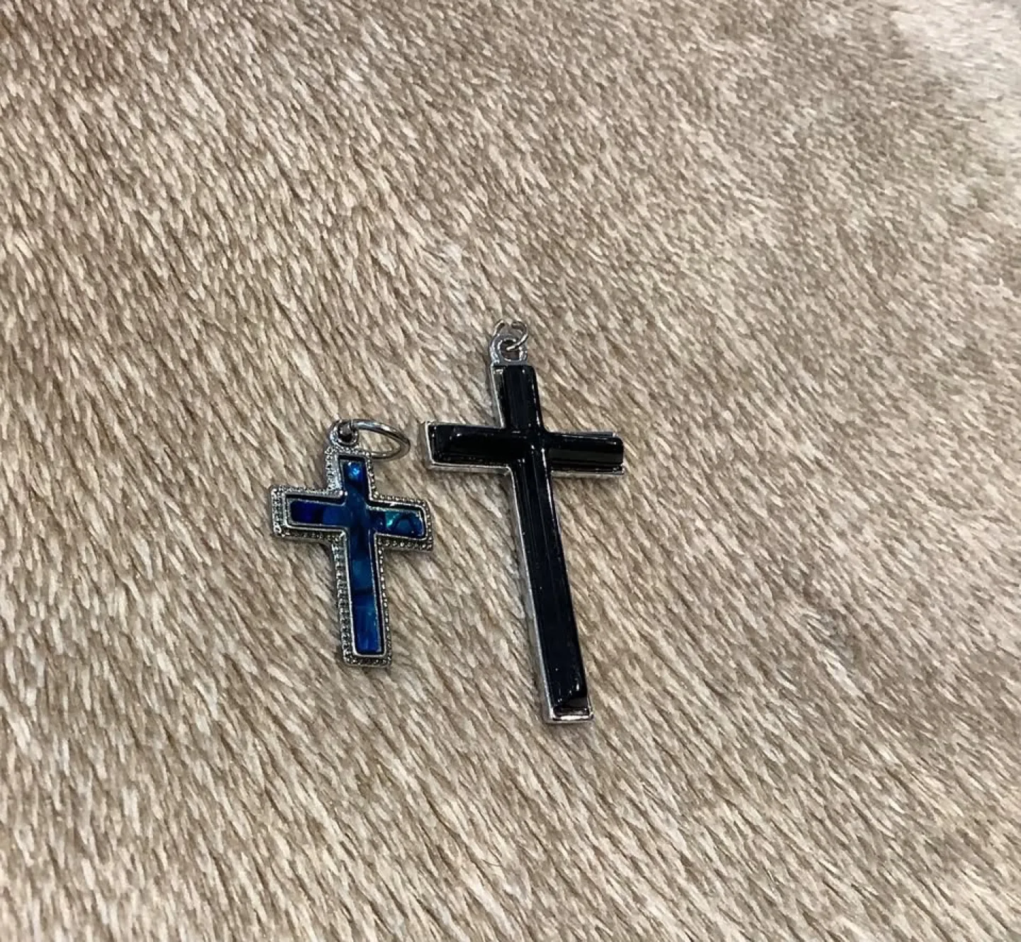 Black onyx and Blue shell Cross Pendants image indicator(6)