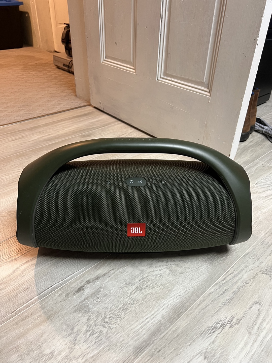 JBL Boombox 2
