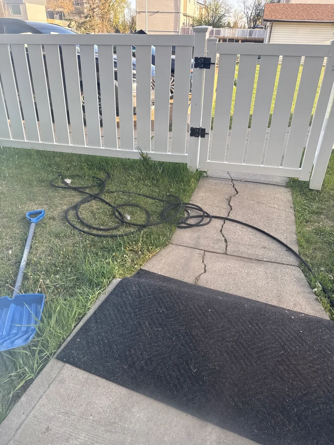 Black hose thumbnail