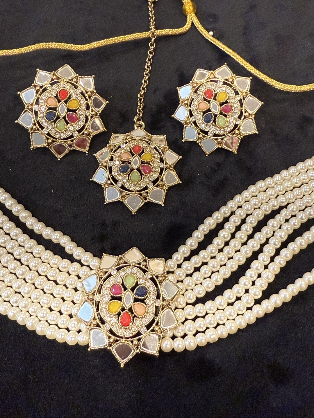 Gorgeous Multicoloured Kundan Jewellery Set - photo 4