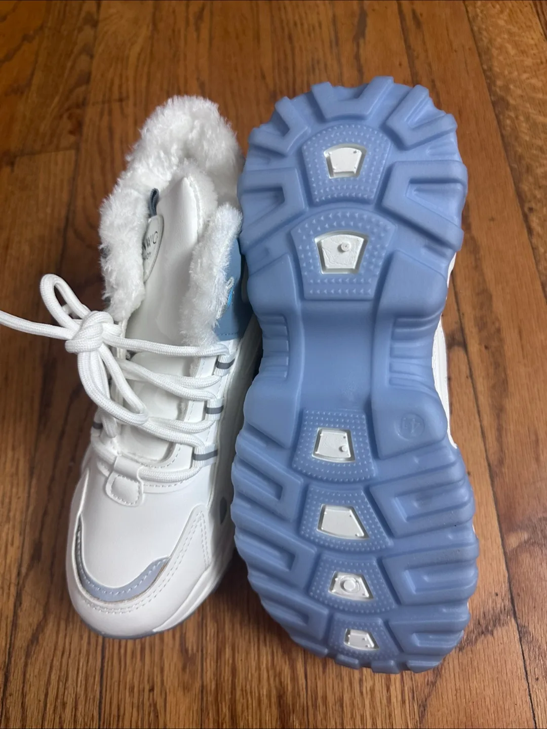 Women's Blue and White Sneakers 🧡 image indicator(3)