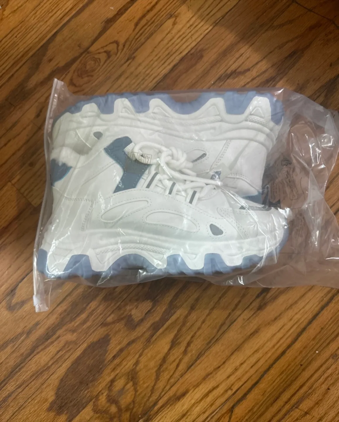 Women's Blue and White Sneakers 🧡 image indicator(5)