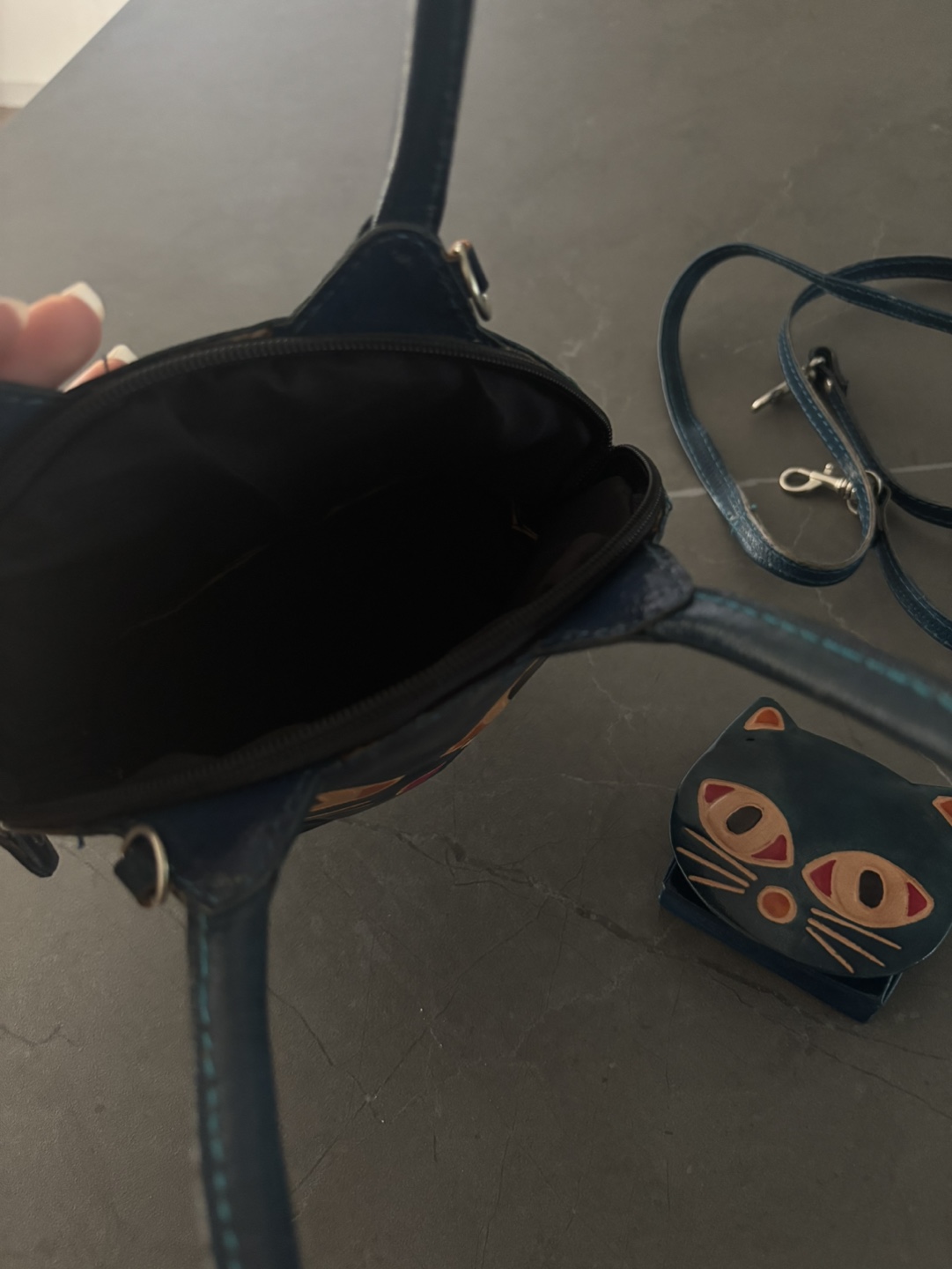 Adorable Cat-Shaped Handbag and Coin Purse Set - photo 4